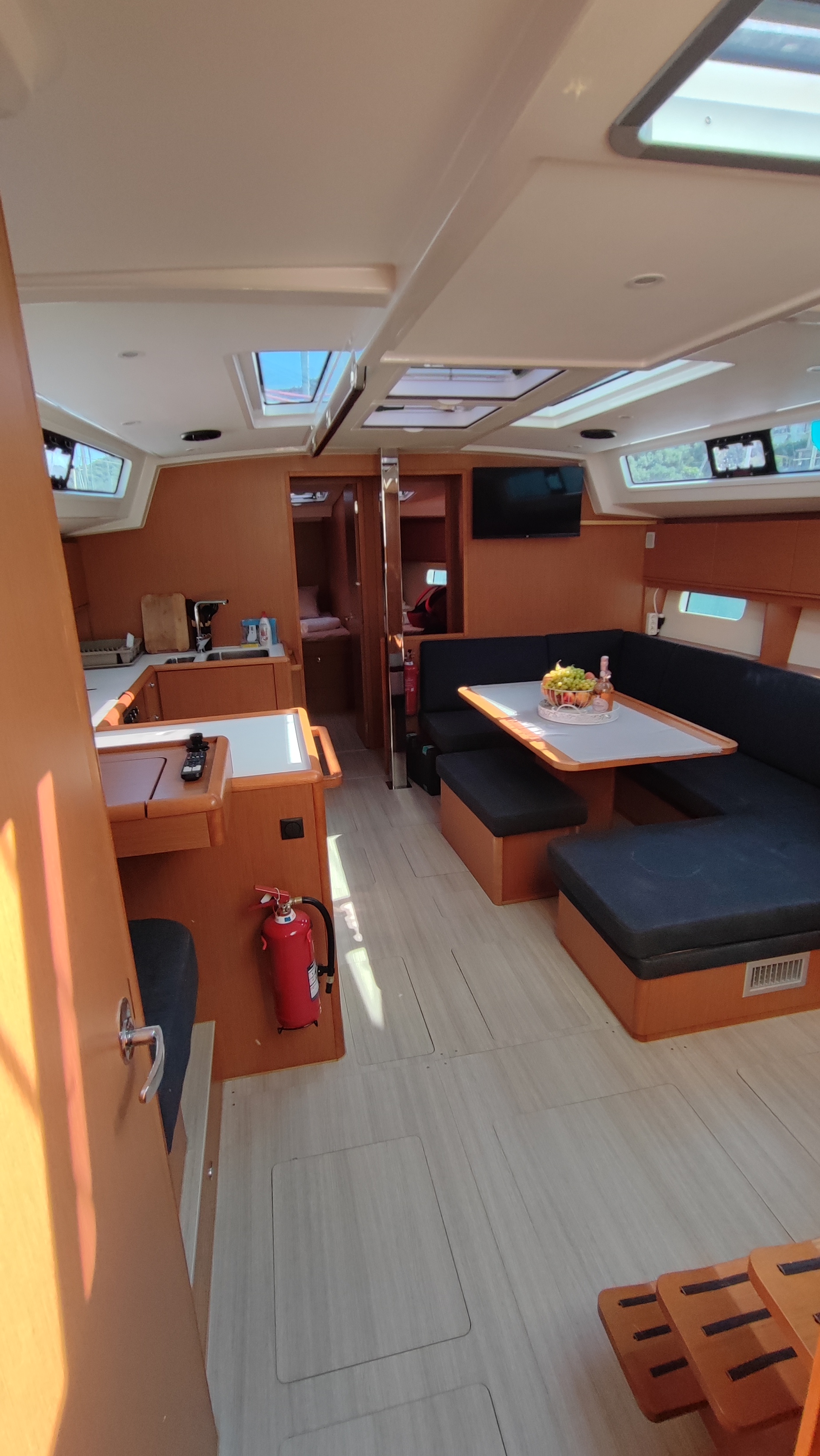 Bavaria C46 — photo 10