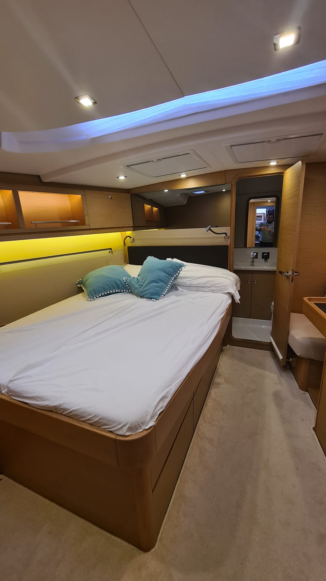 Dufour 56 Exclusive (Ac in all cabins+Wm+Gen+Bbq) — photo 4