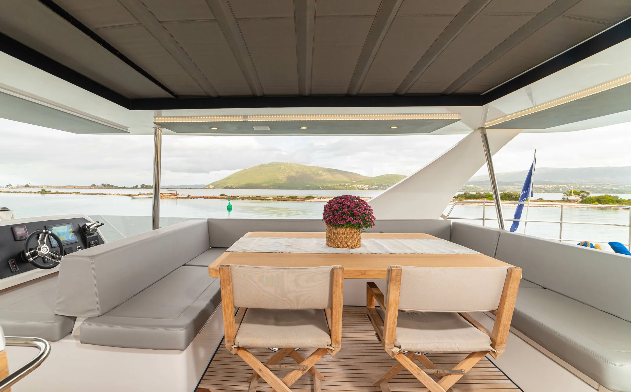 Aventura 50 MY, ONLY SKIPPERED — photo 17