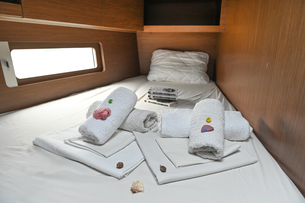 Oceanis 46.1 — photo 29