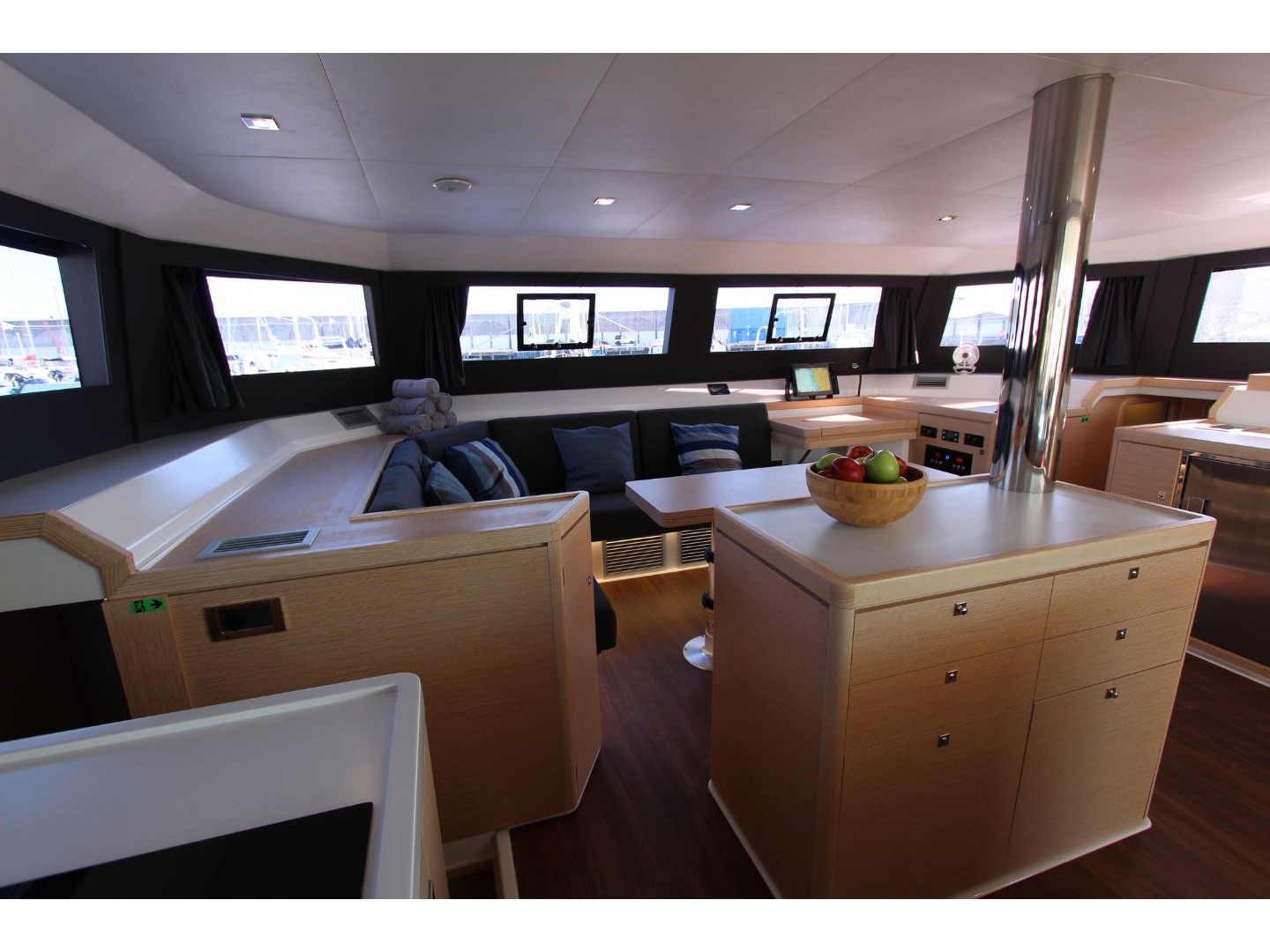 Dufour Catamaran 48 — photo 2