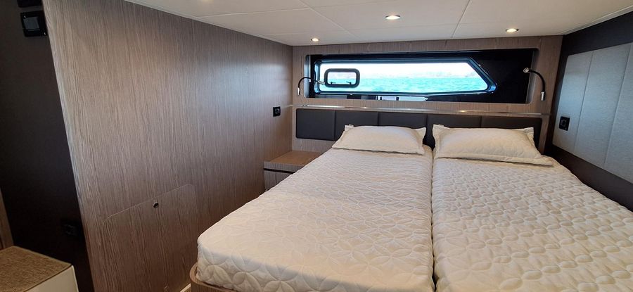 Azimut Atlantis 45 — photo 32