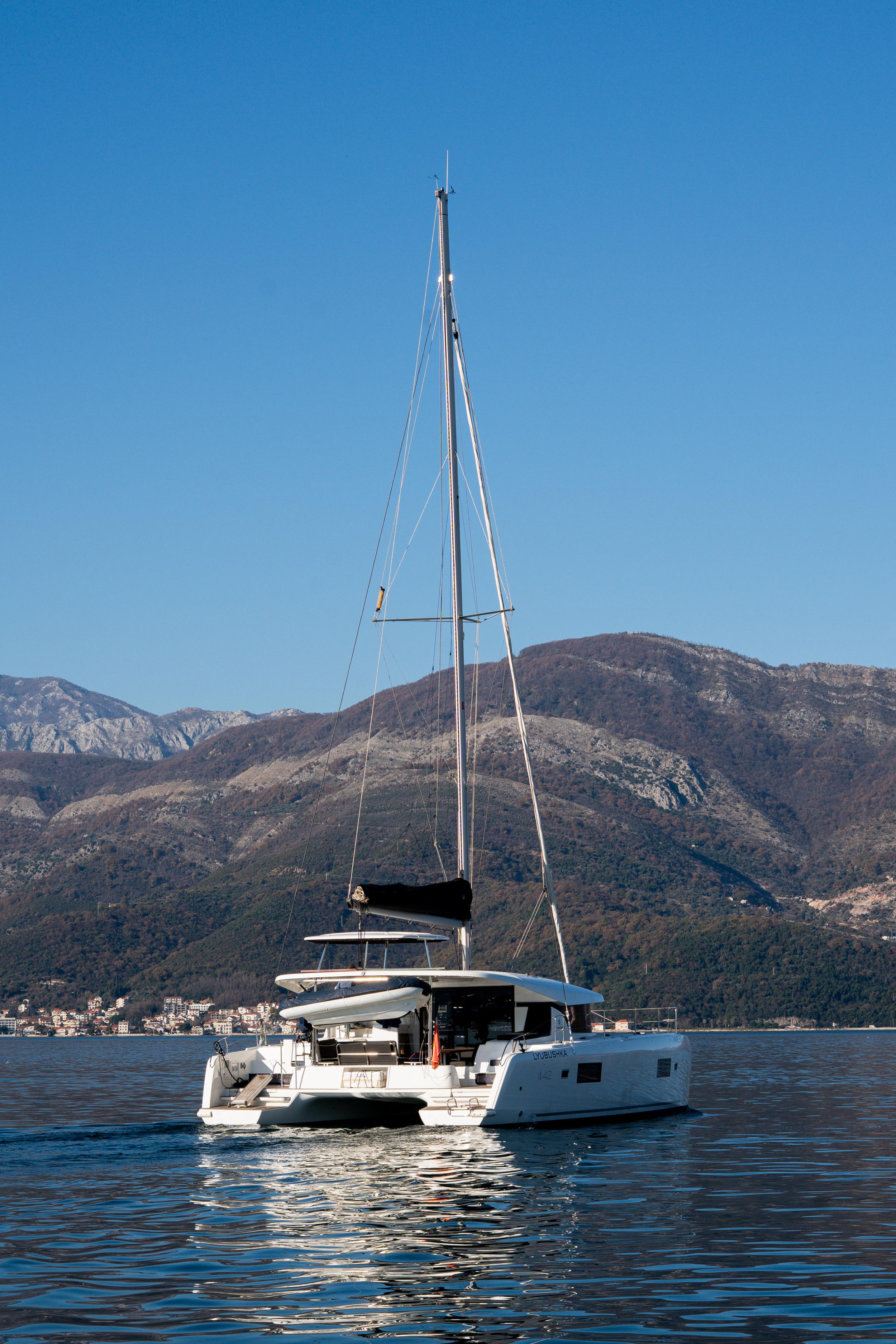 Lagoon 42 — photo 27