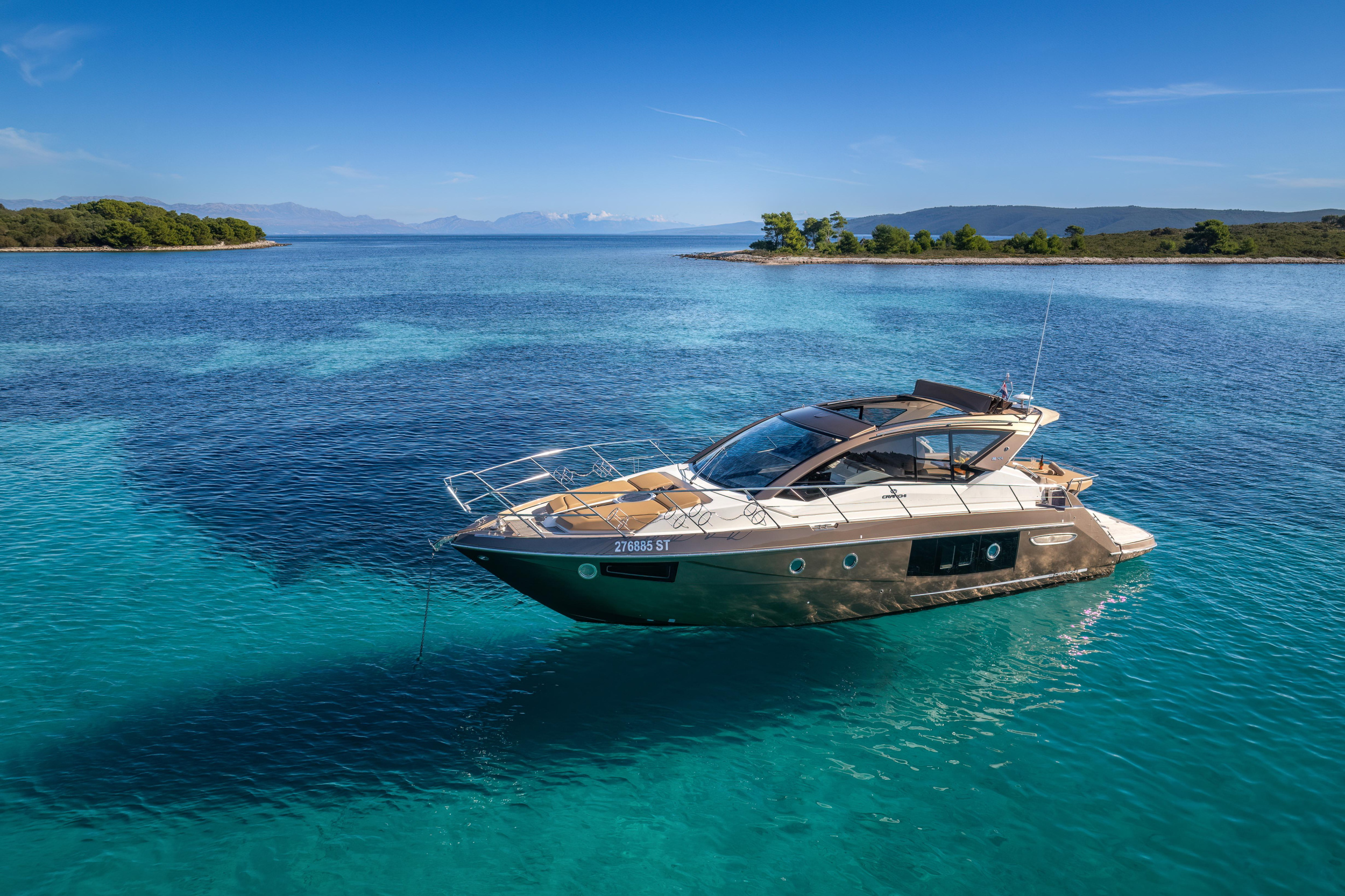 Cranchi M44 HT — photo 21