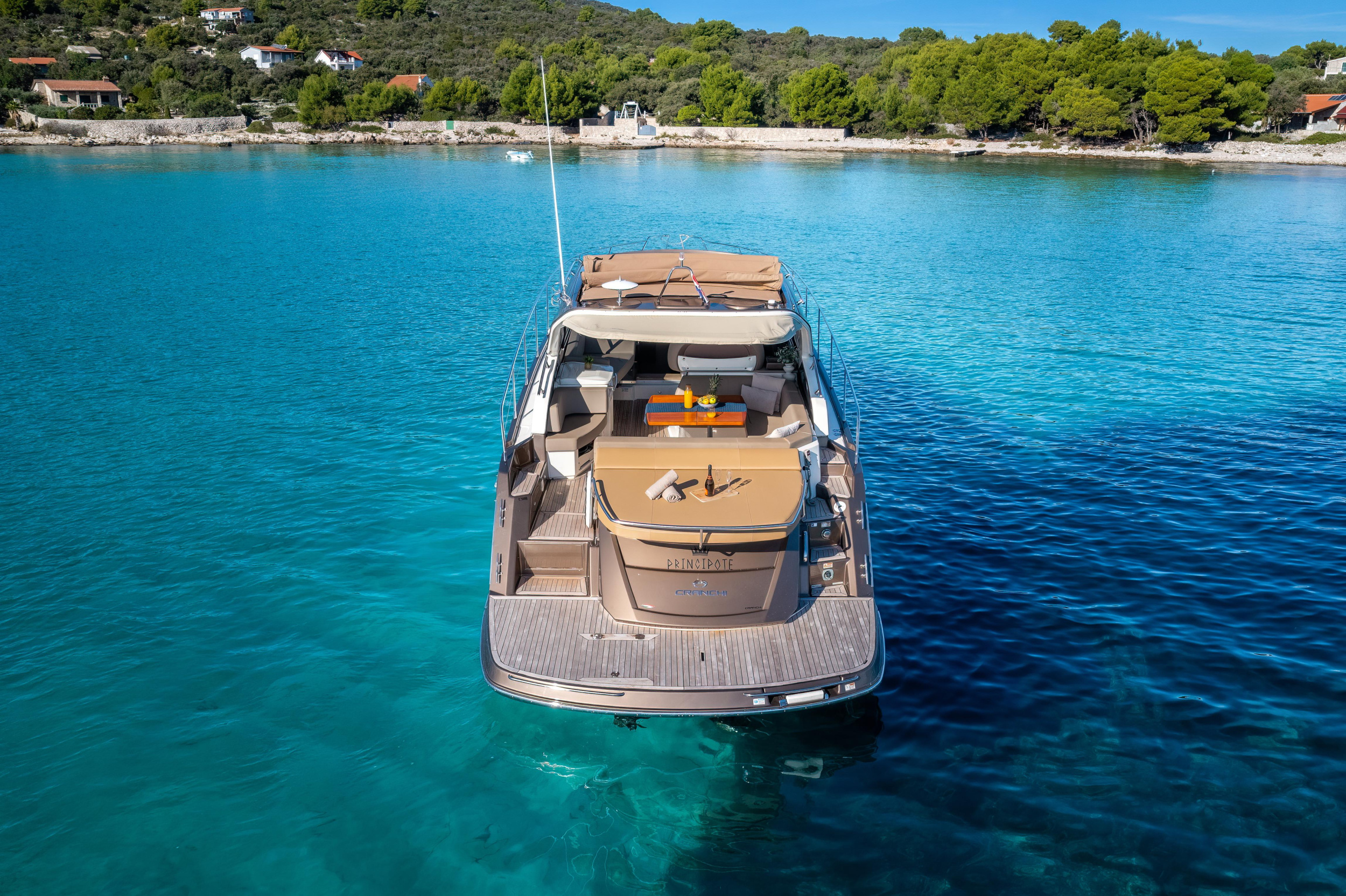 Cranchi M44 HT — photo 43