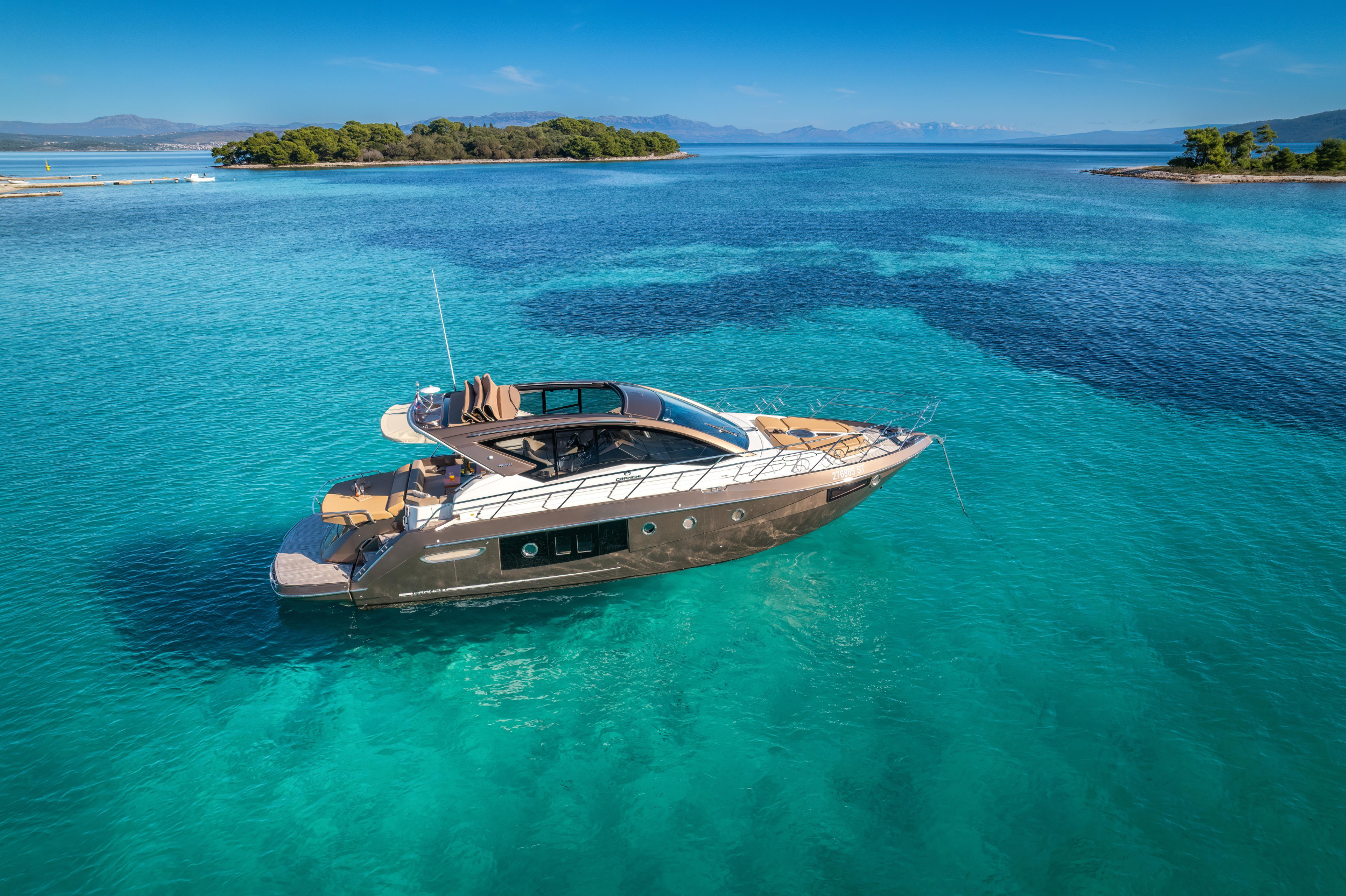 Cranchi M44 HT — photo 13