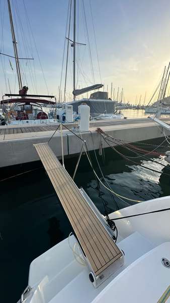 Lagoon 450 Fly — photo 11