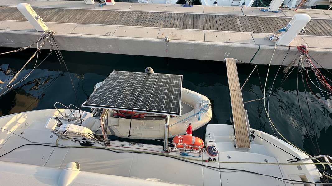 Lagoon 450 Fly — photo 5
