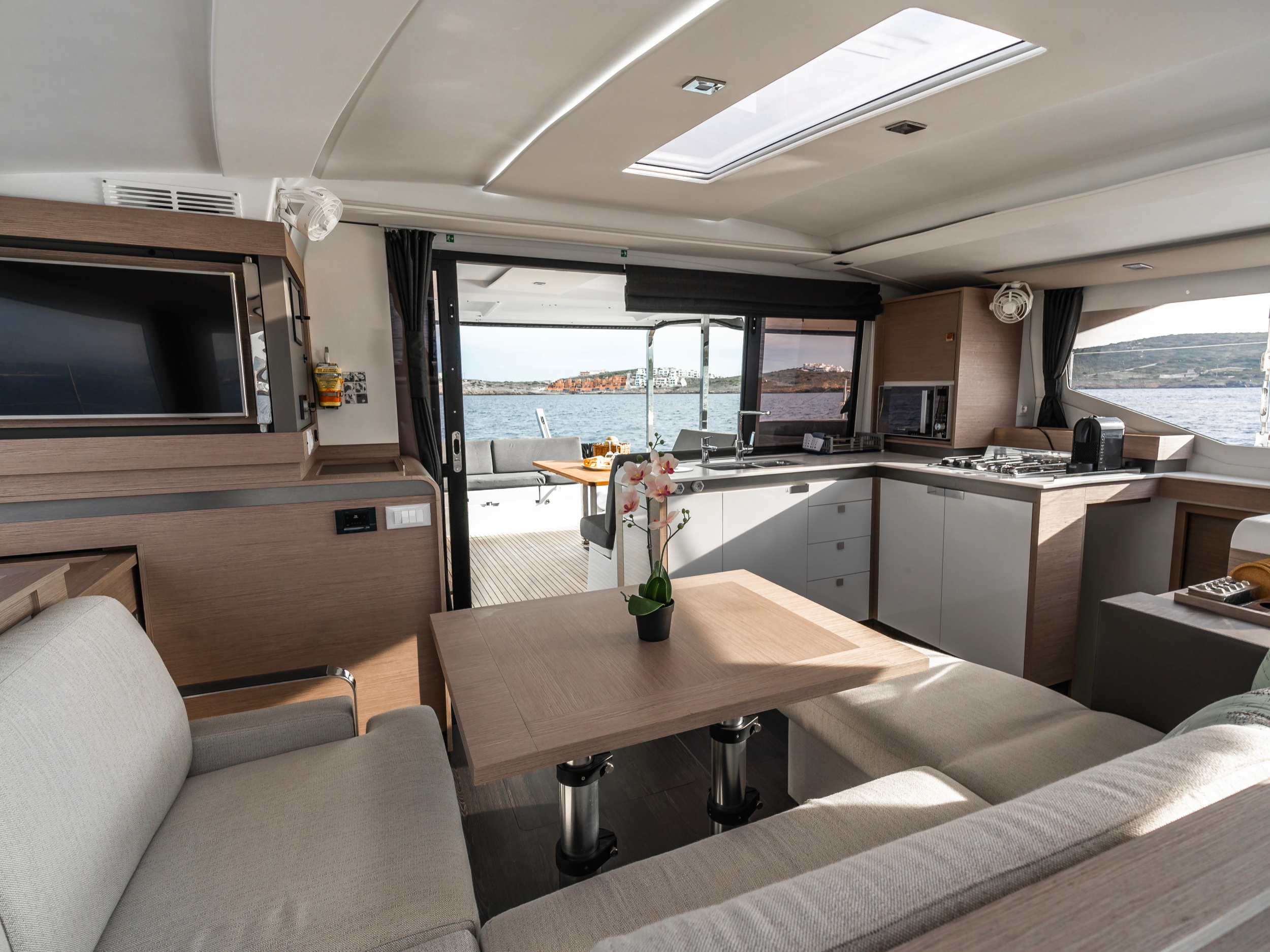 Isla 40 | Owners' Version — photo 21