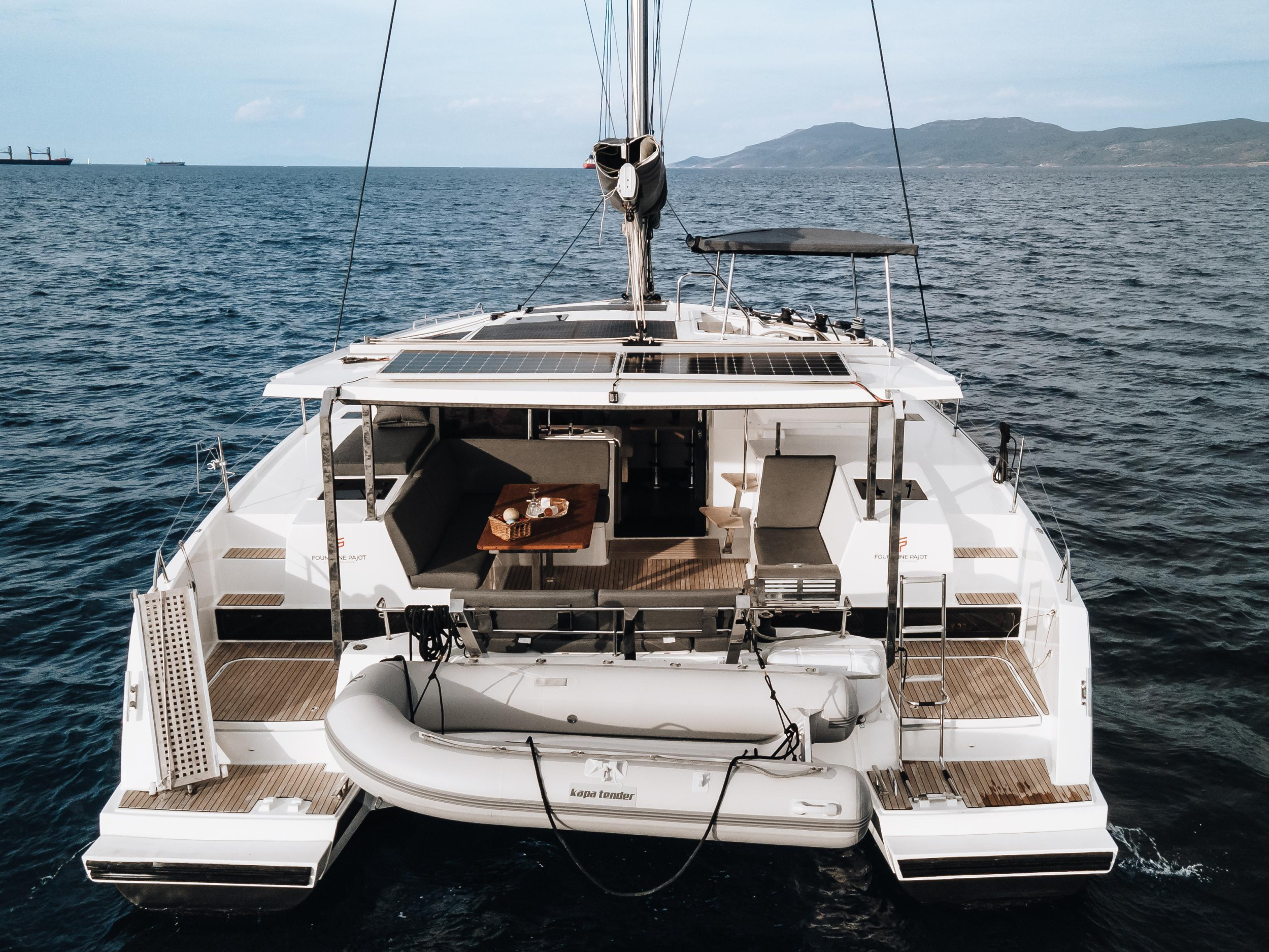 Isla 40 | Owners' Version — photo 11