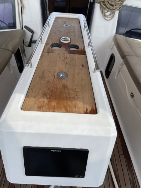 Dufour 390 Grand Large — photo 14
