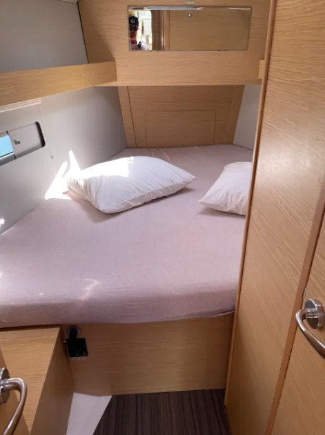 Dufour 390 Grand Large — photo 17