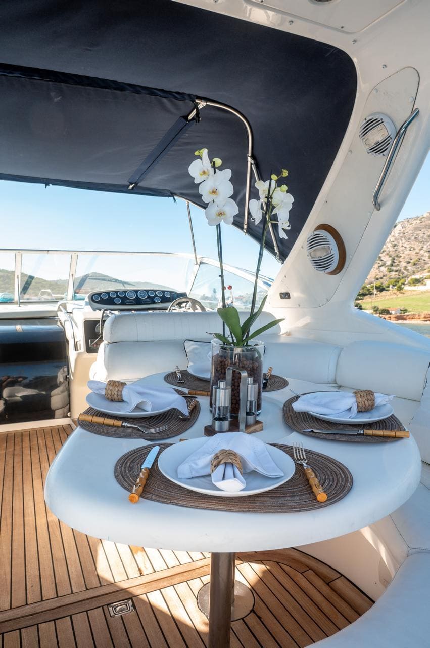 Sealine S37 — photo 20
