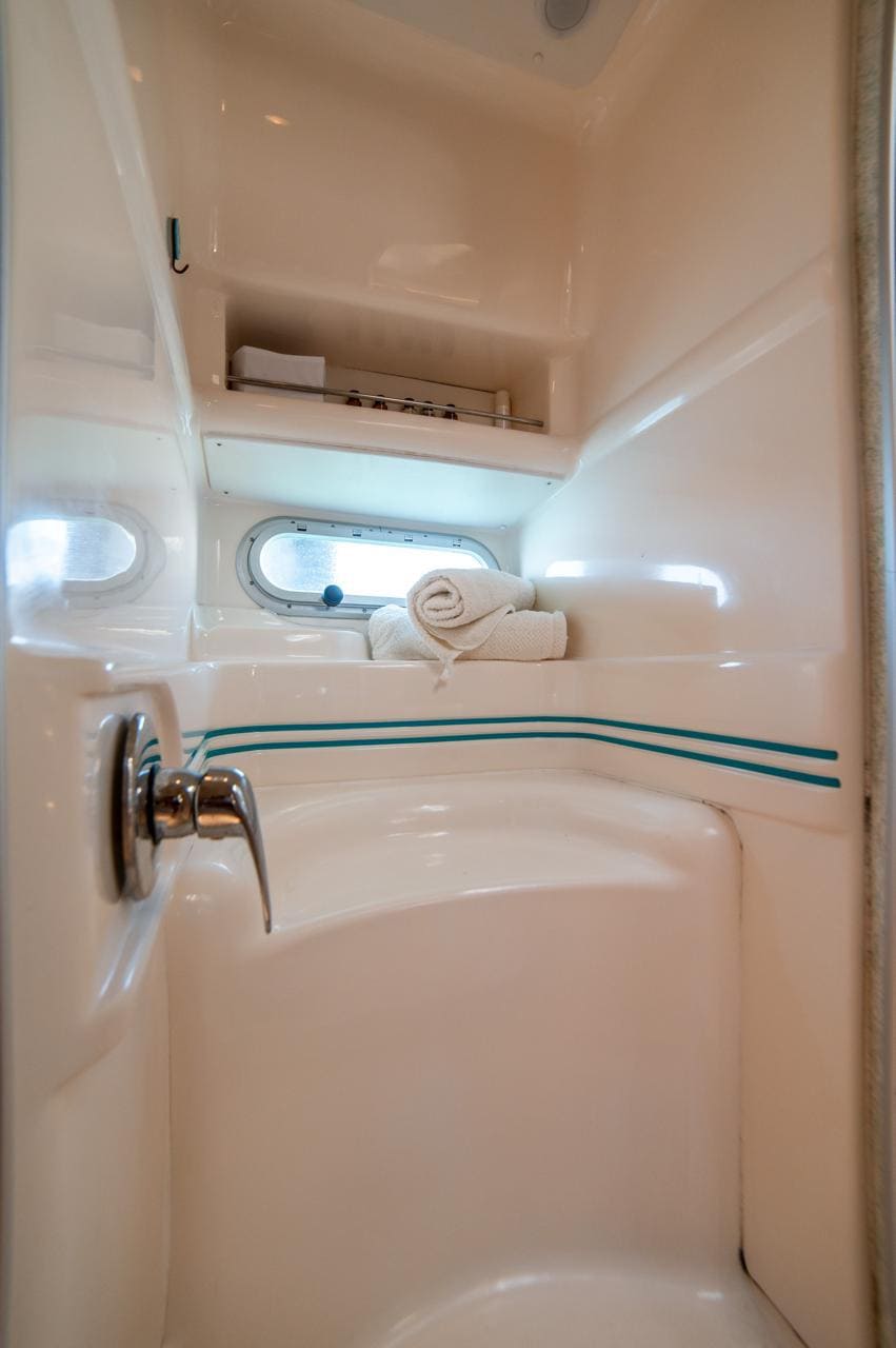 Sealine S37 — photo 21