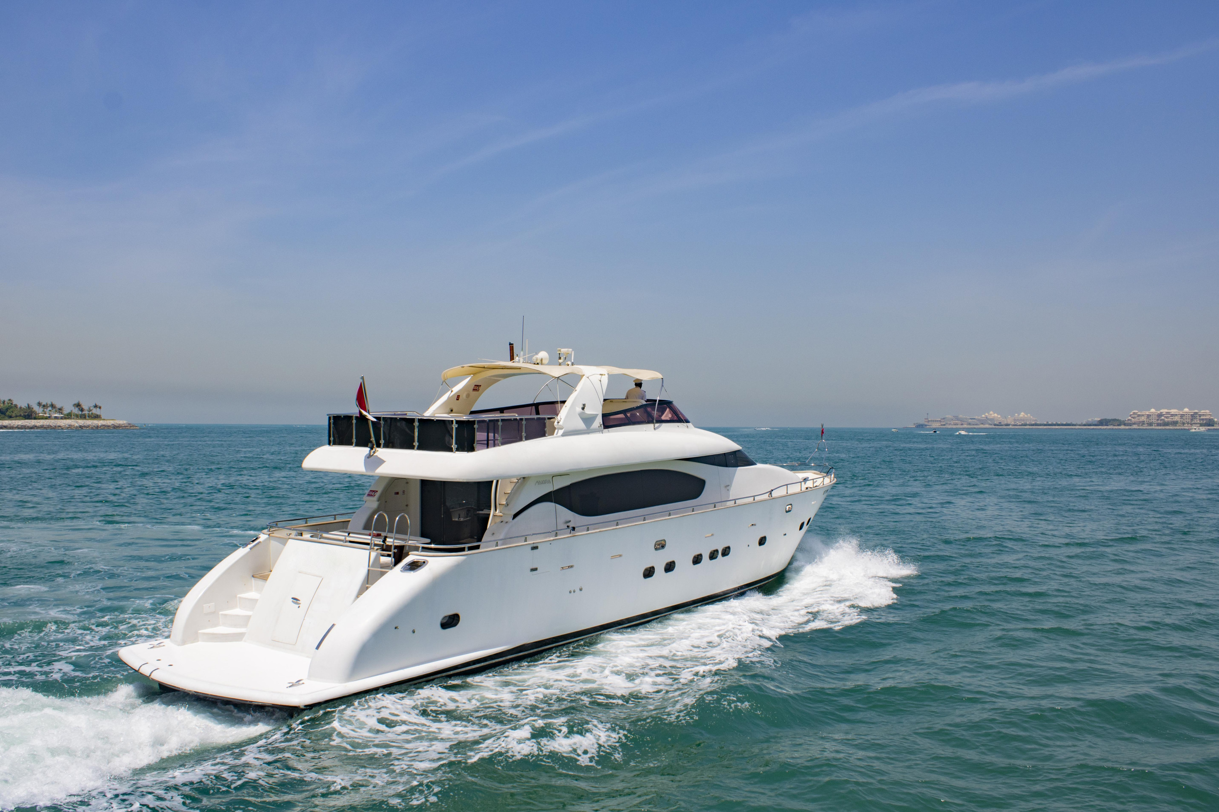 Luxury Motor Yacht X16 — photo 2