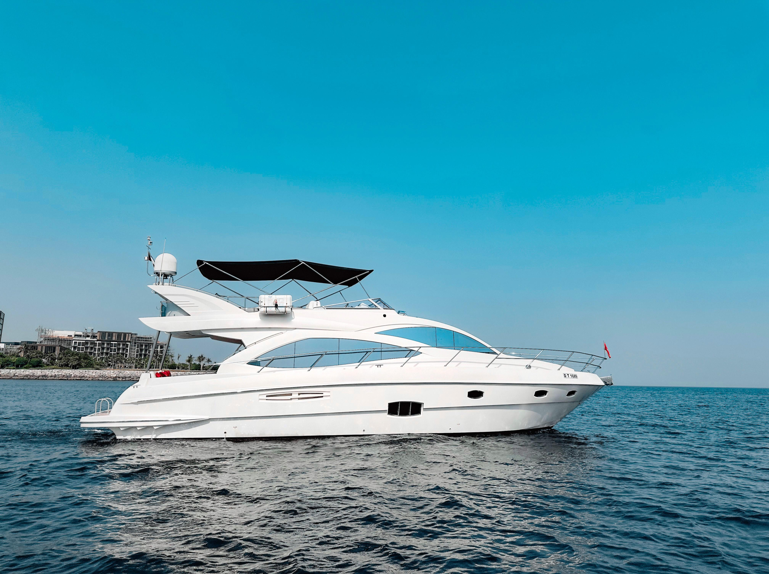Luxury Motor Yacht X3 — photo 12