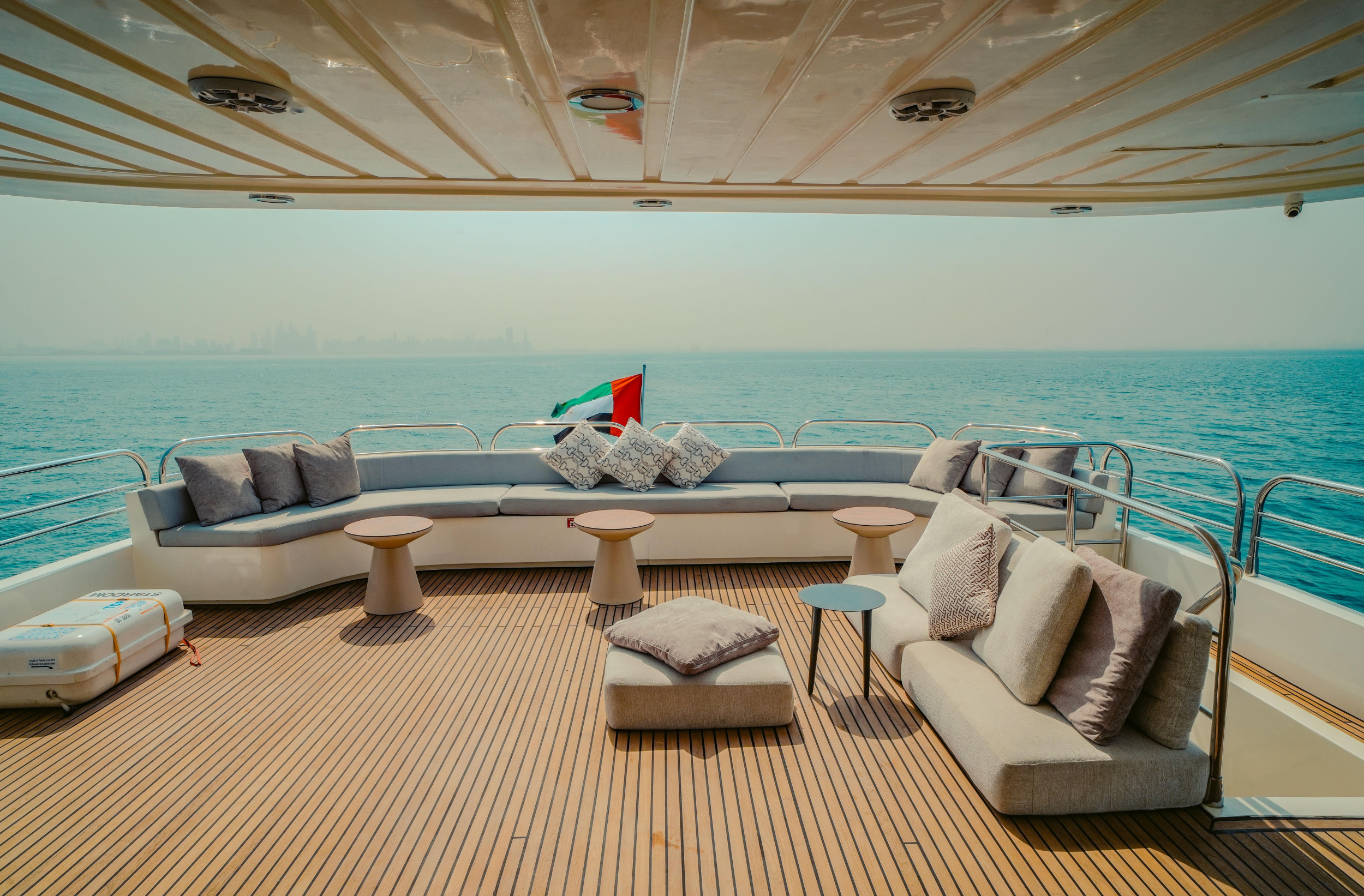 Luxury Motor Yacht S — photo 11