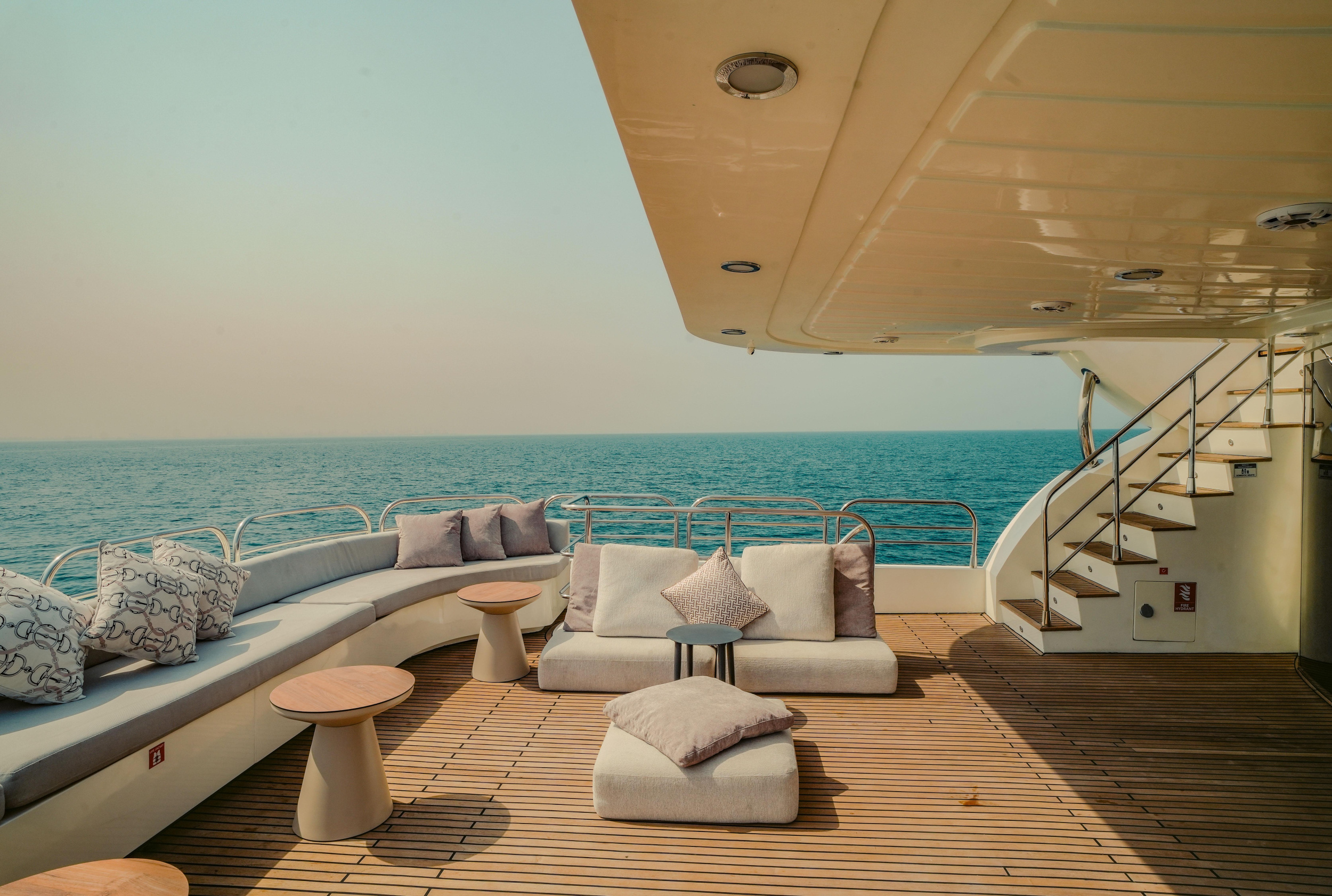 Luxury Motor Yacht S — photo 8