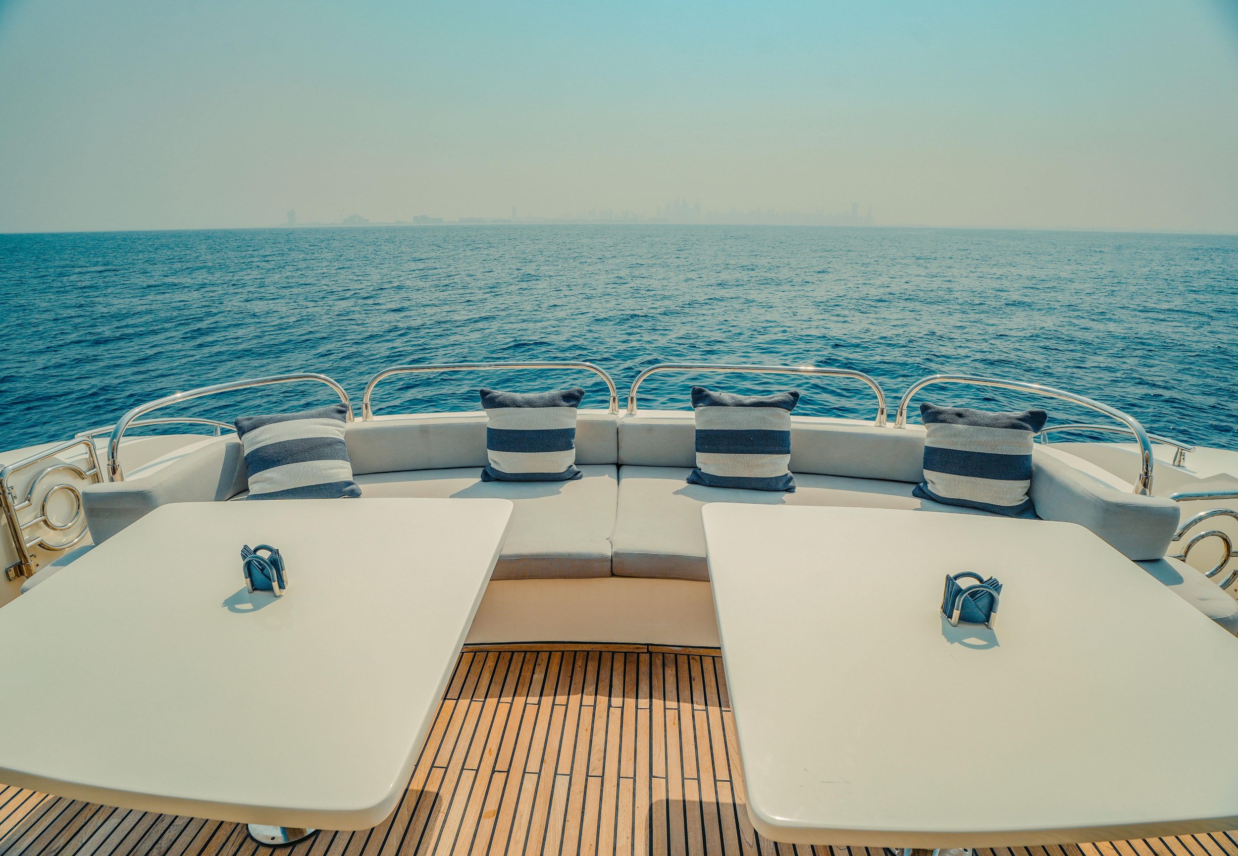 Luxury Motor Yacht S — photo 12