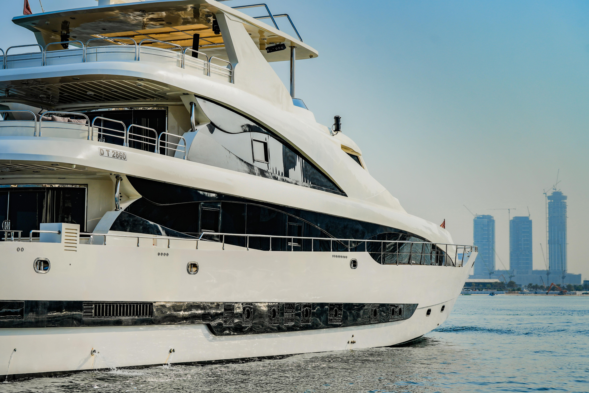 Luxury Motor Yacht S — photo 21