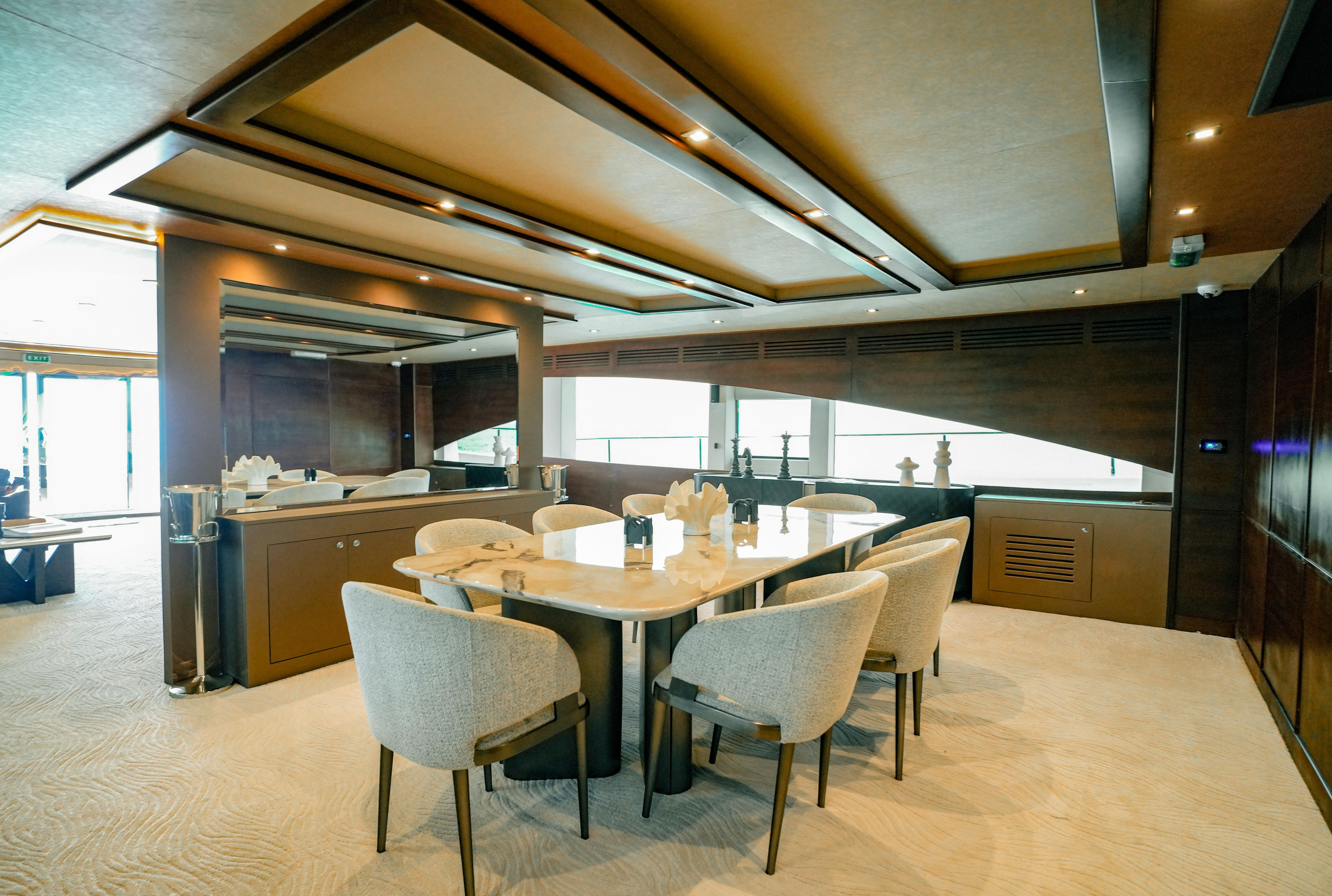 Luxury Motor Yacht S — photo 36