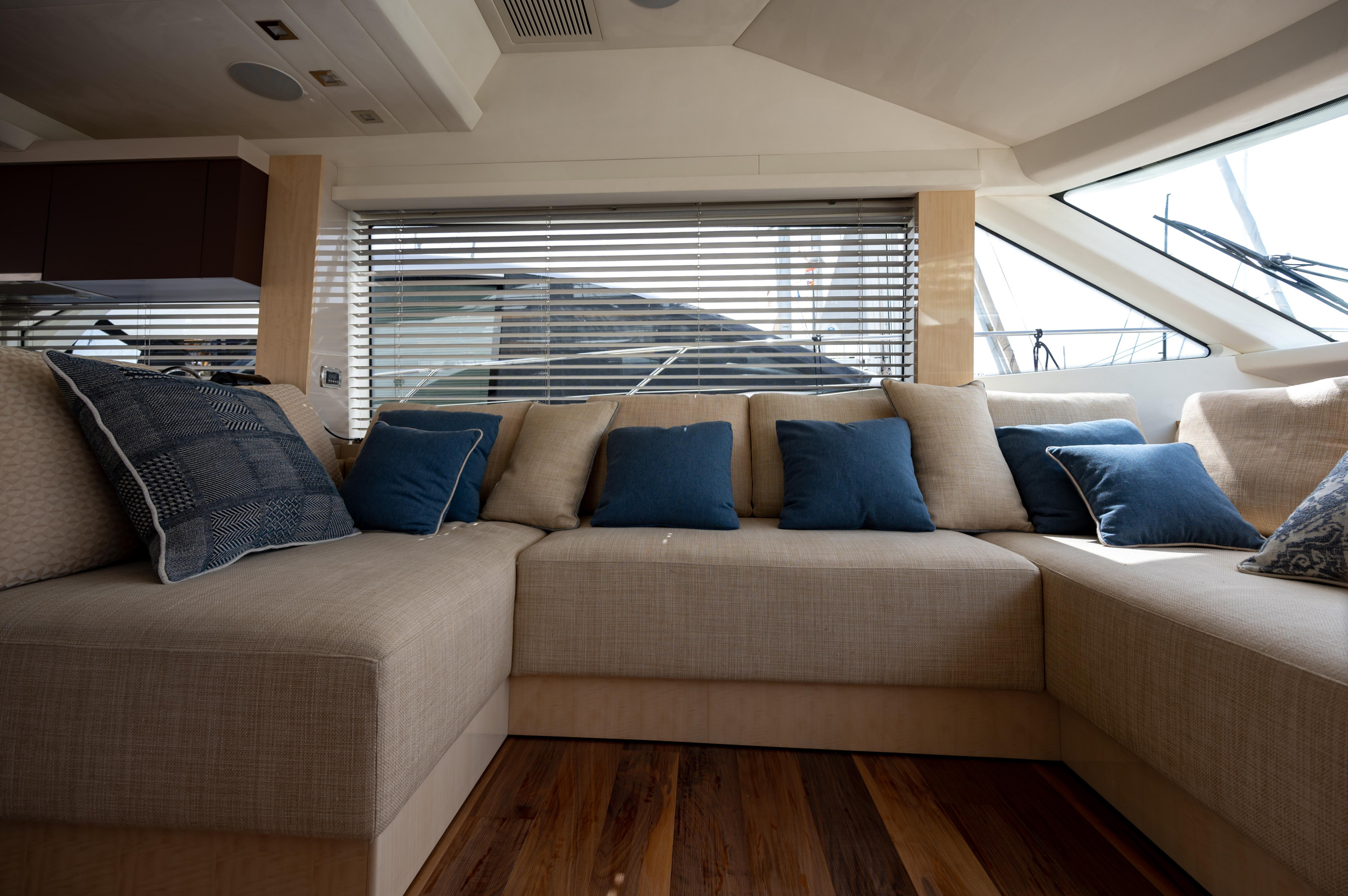 Monte Carlo Yacht 66 — photo 6