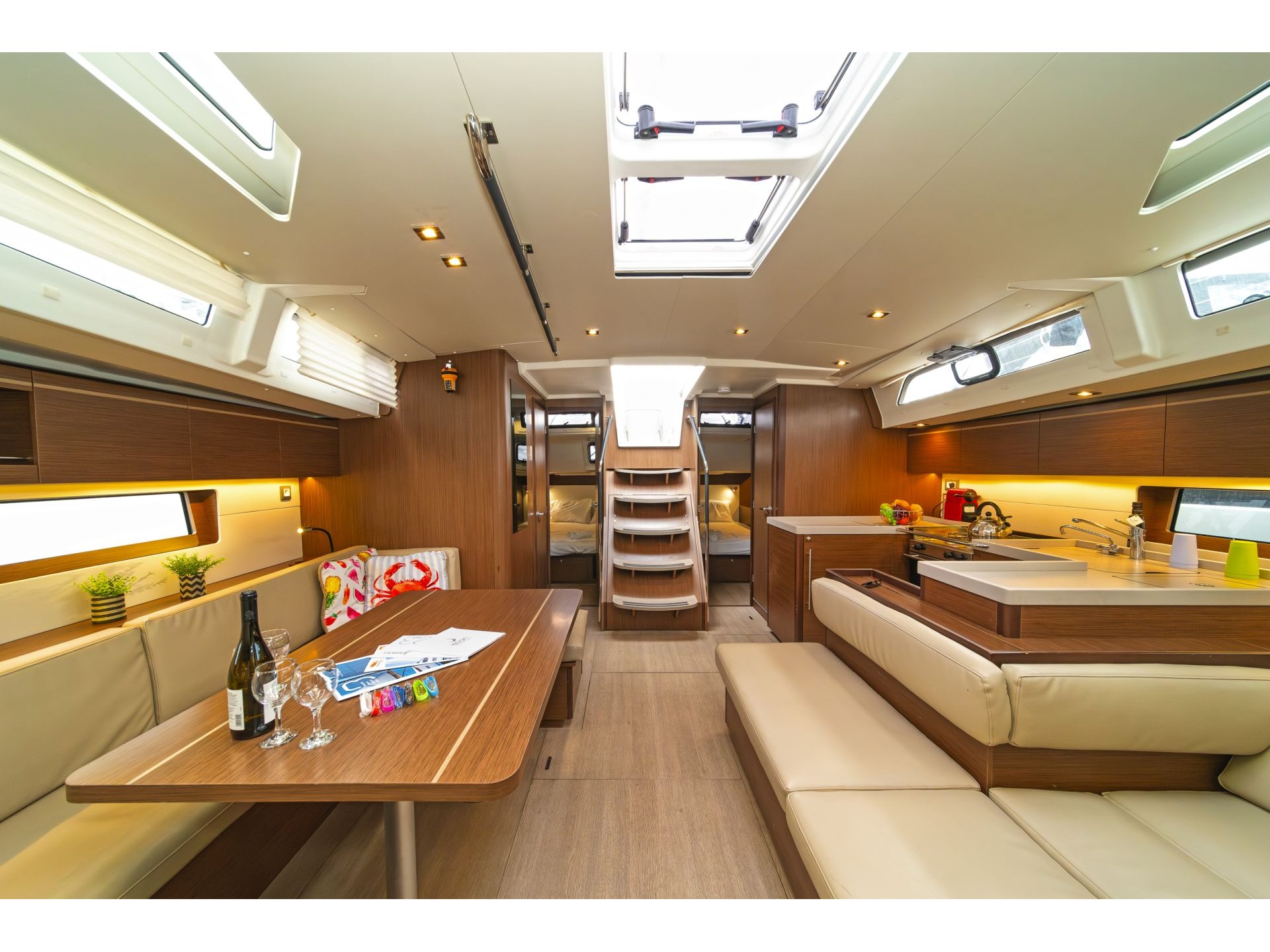 Oceanis 51.1 (5+1 cab) & GEN — photo 11