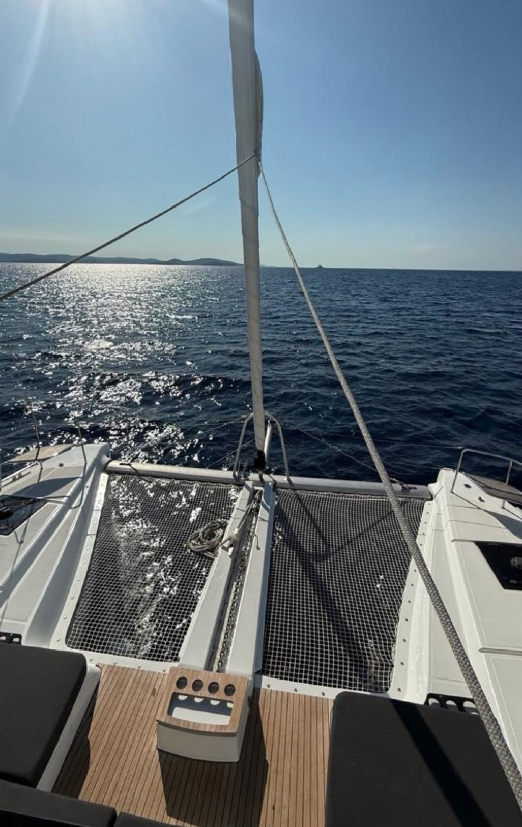 Lagoon 51 — photo 32