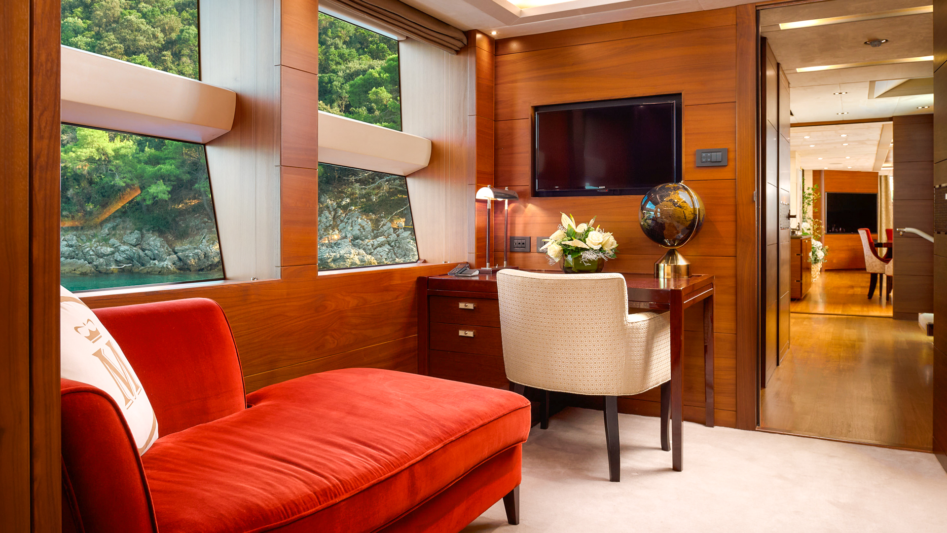 Princess 40m — photo 24