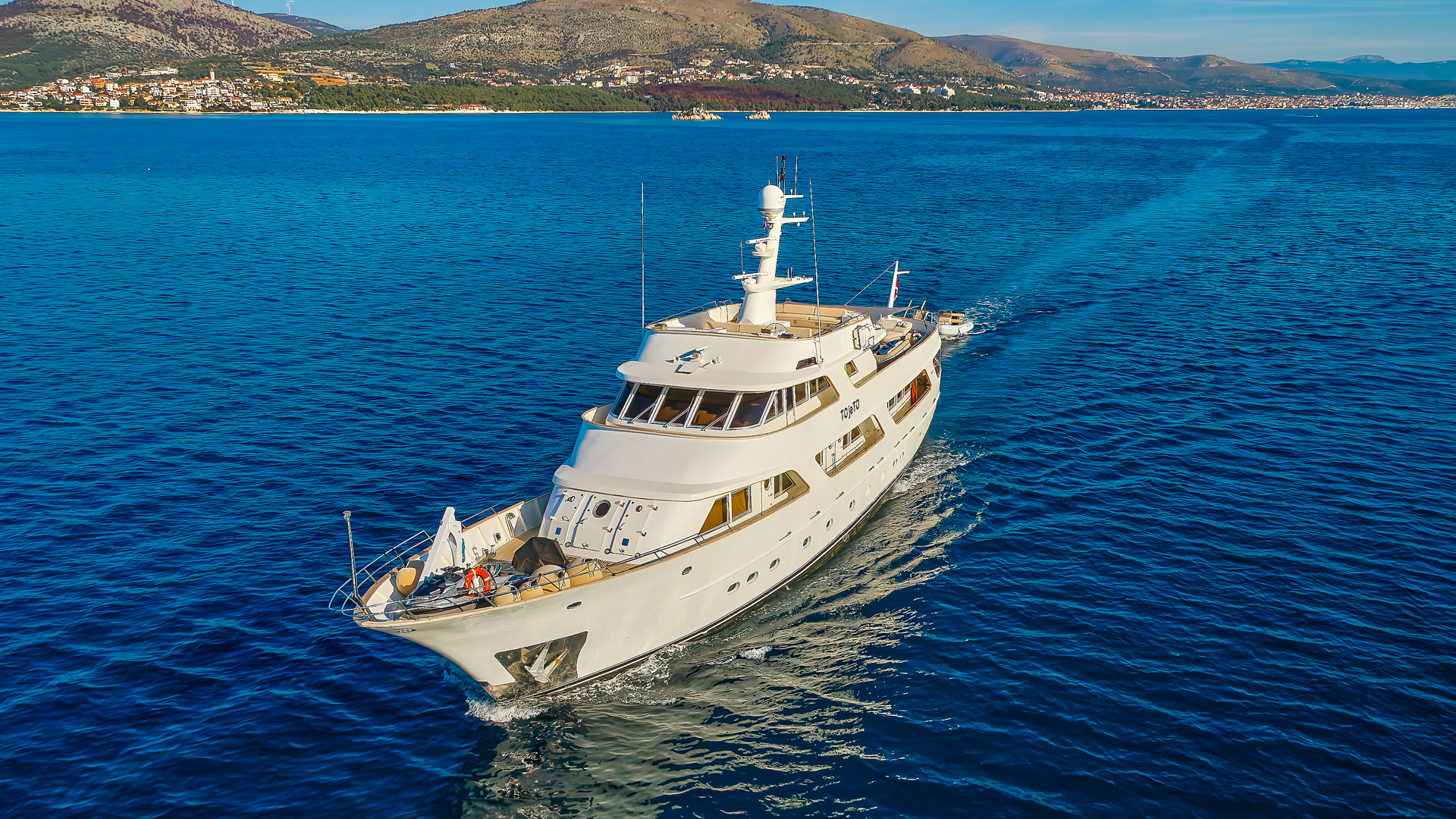 Benetti Classic 115 — photo 11