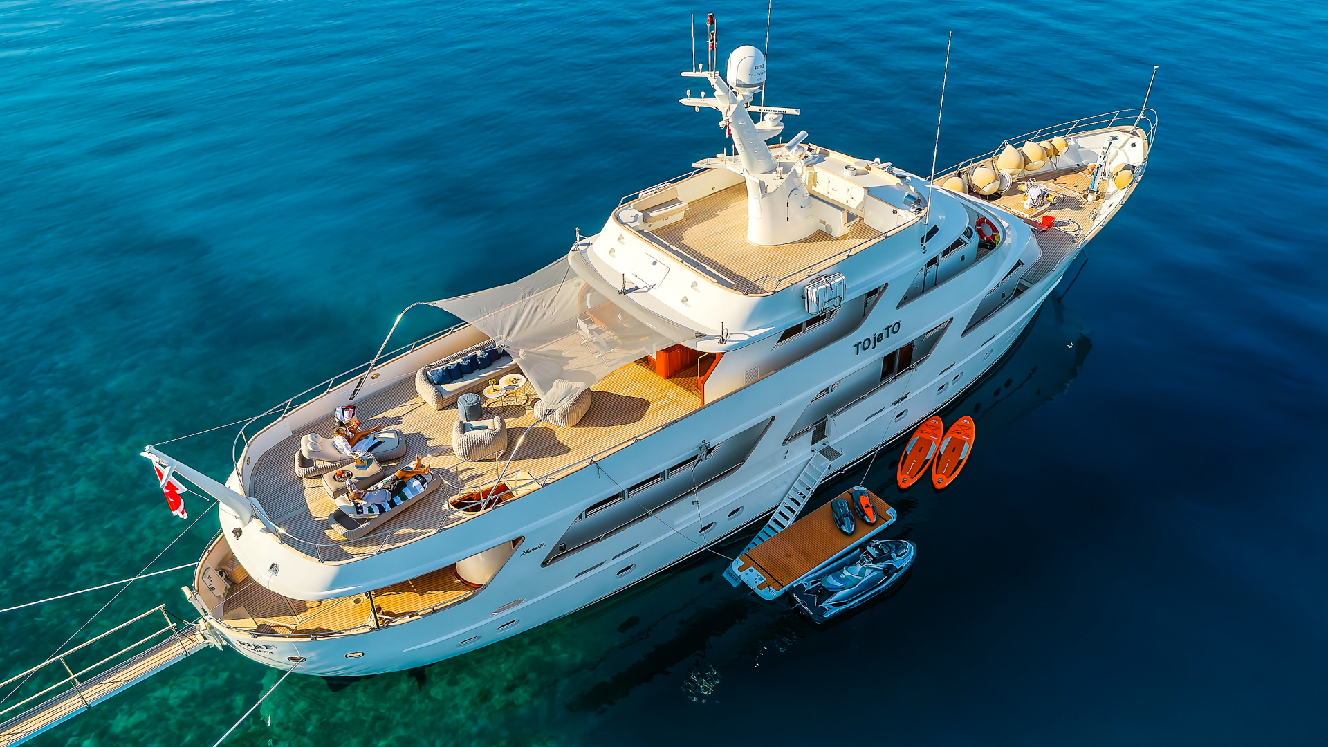 Benetti Classic 115 — photo 25