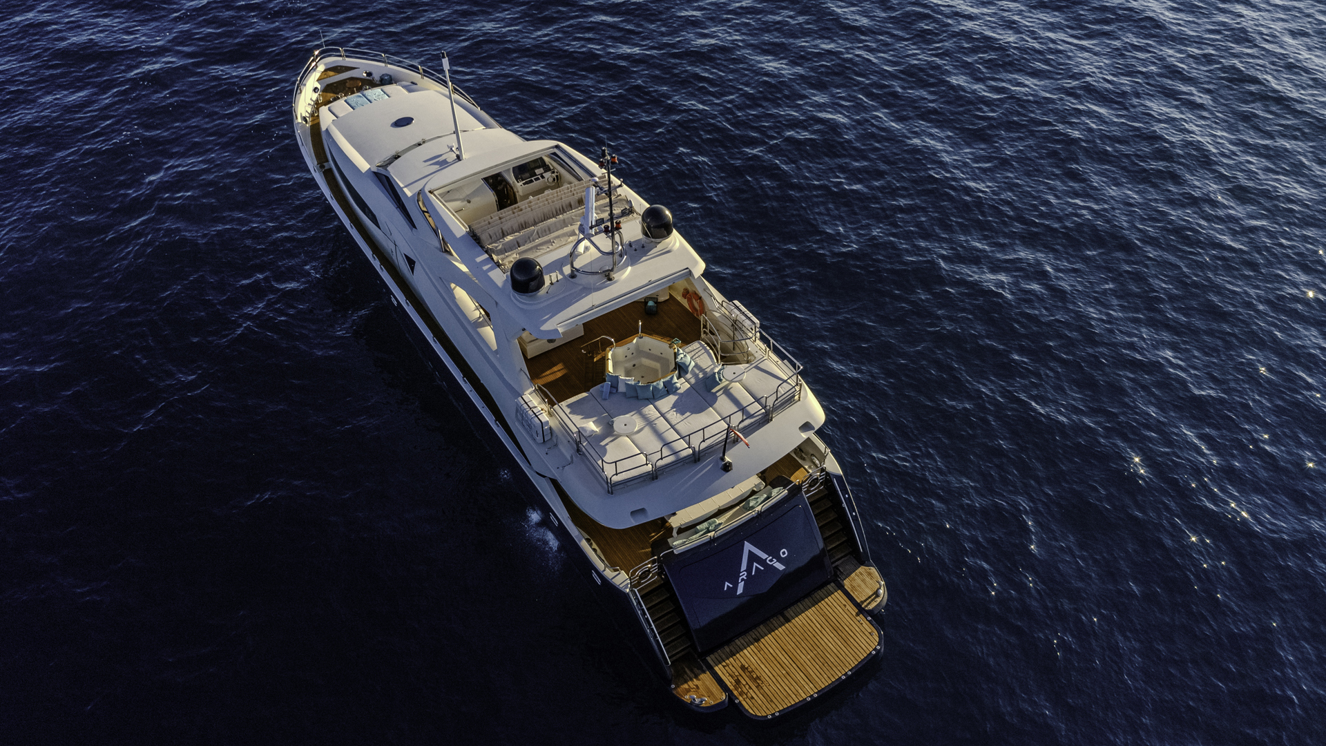 Sunseeker Yacht 34M — photo 14
