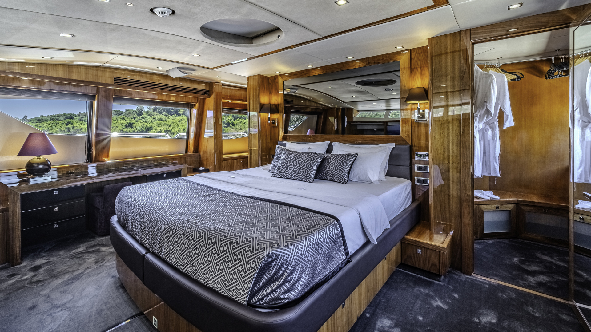 Sunseeker Yacht 34M — photo 2