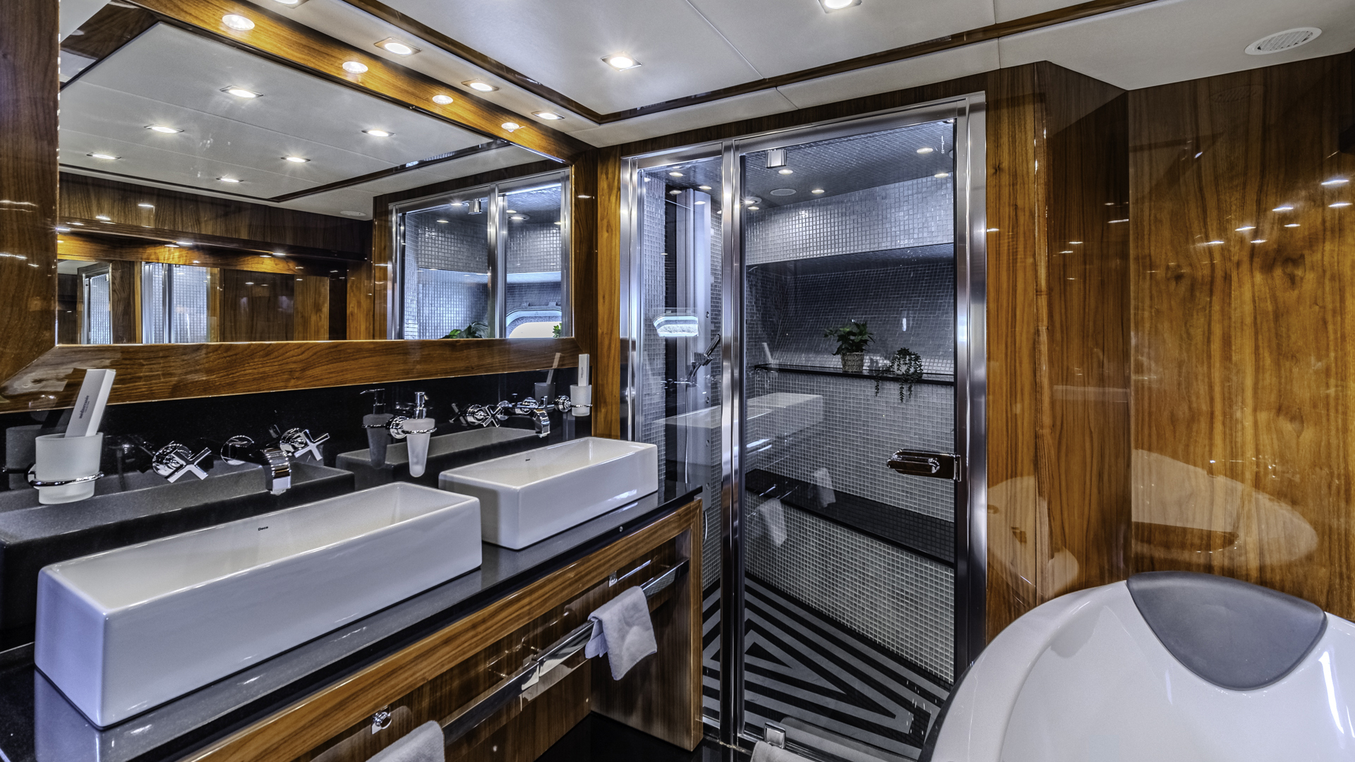 Sunseeker Yacht 34M — photo 37