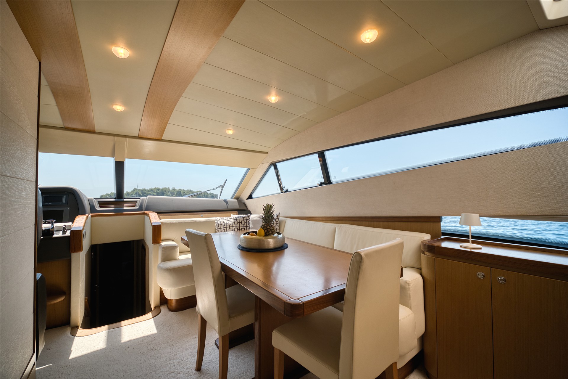 Ferretti 681 — photo 40