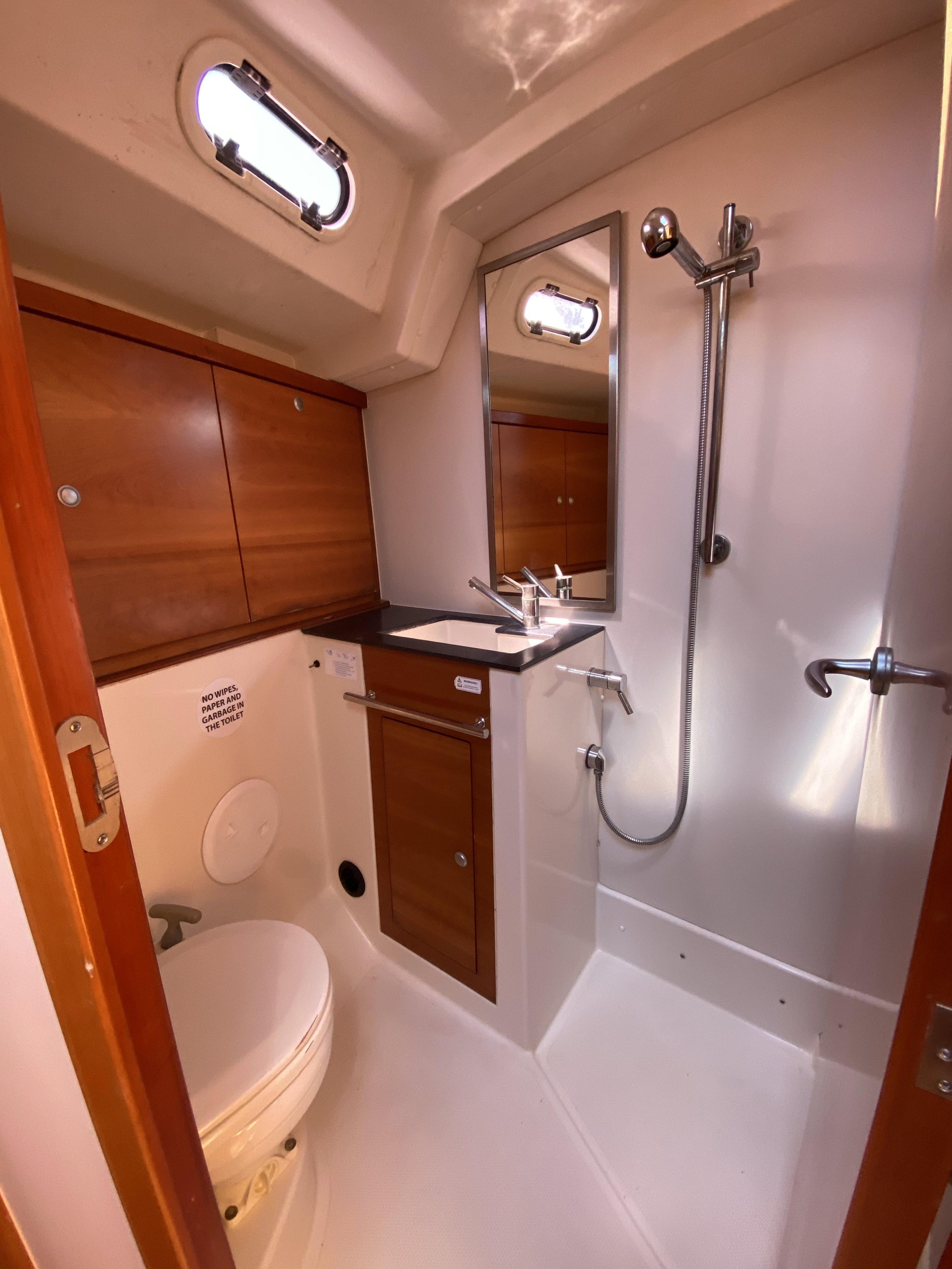 Hanse 430e — photo 3