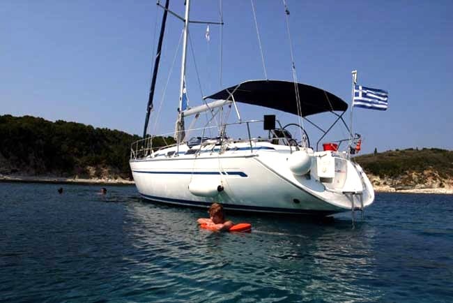 Bavaria Cruiser 40 — photo 11