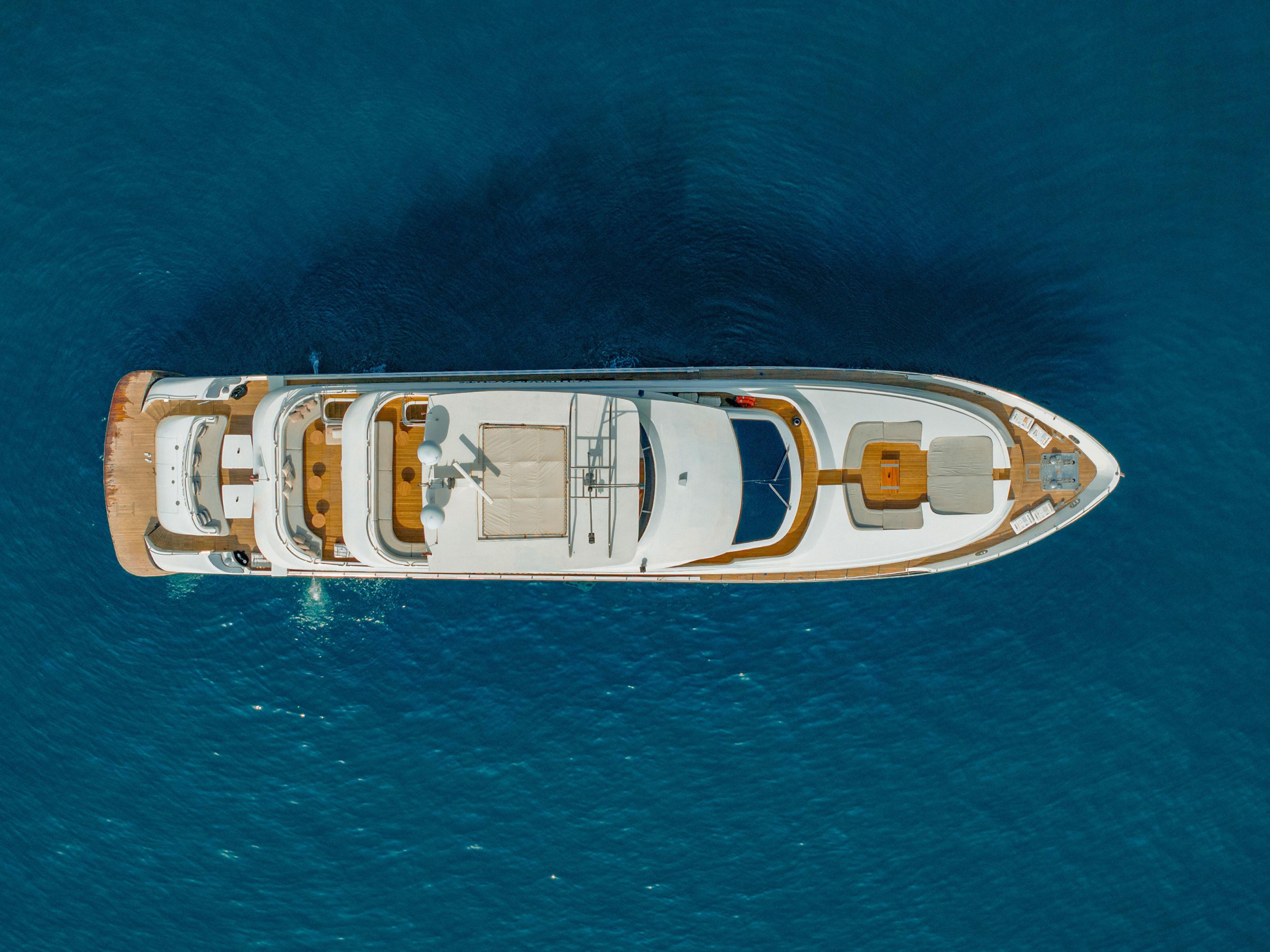 Luxury Motor Yacht S — photo 32