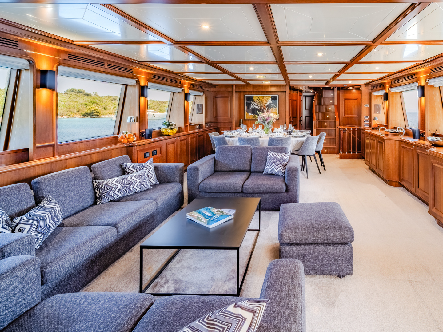 Motoryacht — photo 5