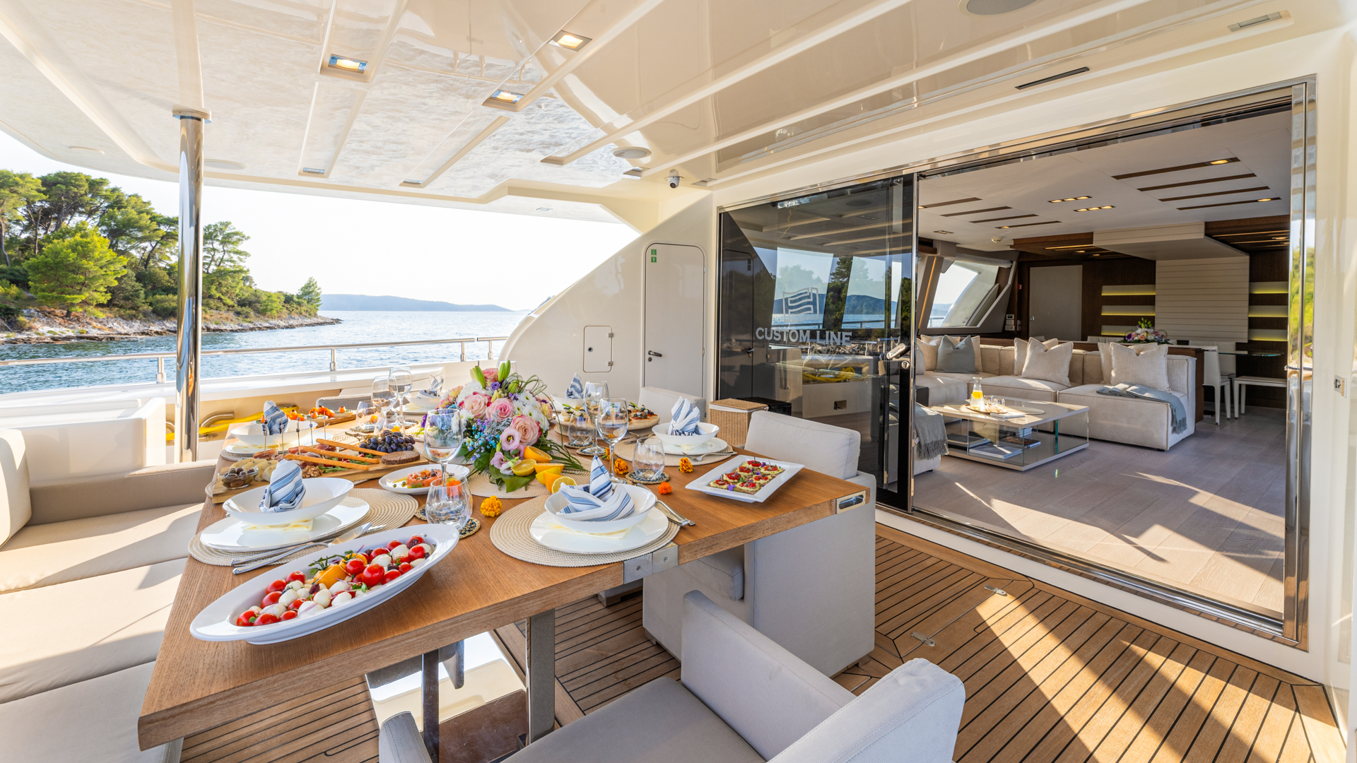 Motoryacht P — photo 5