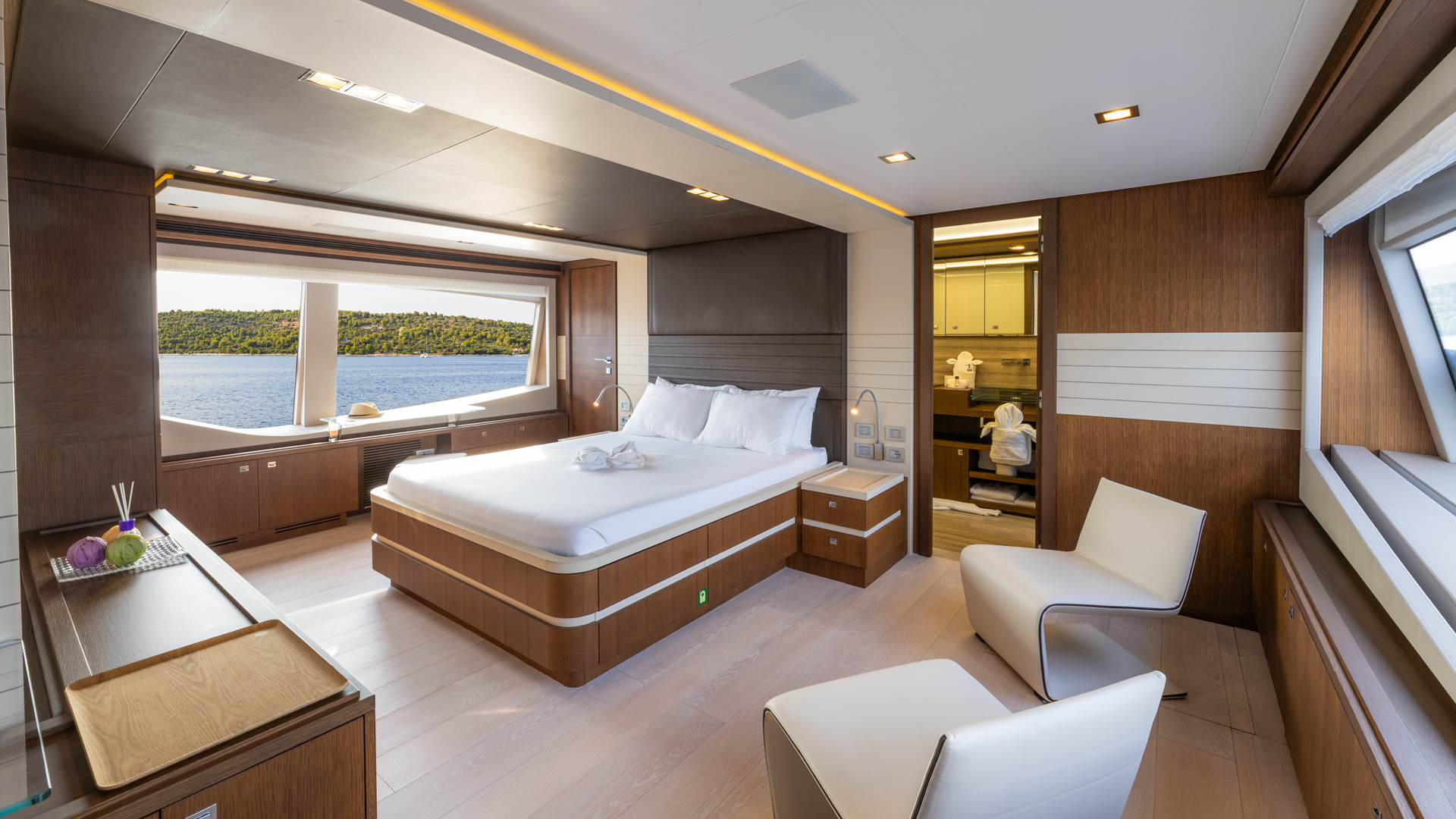 Motoryacht P — photo 39
