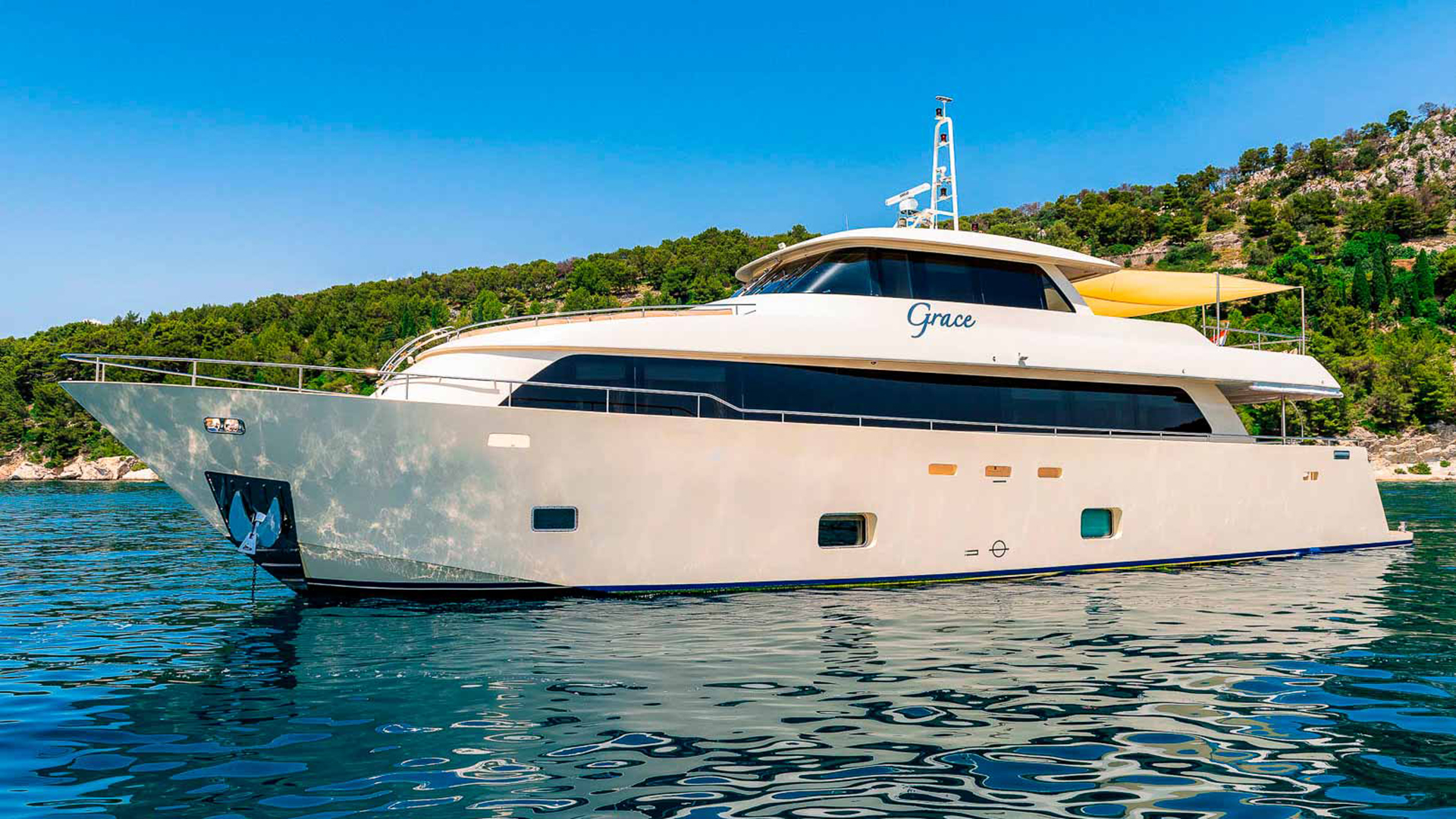 Motoryacht G — photo 24