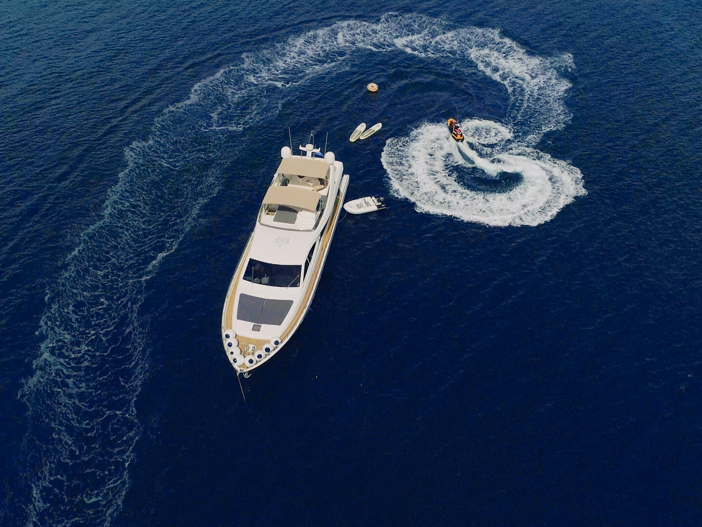 Ferretti 780 — photo 8