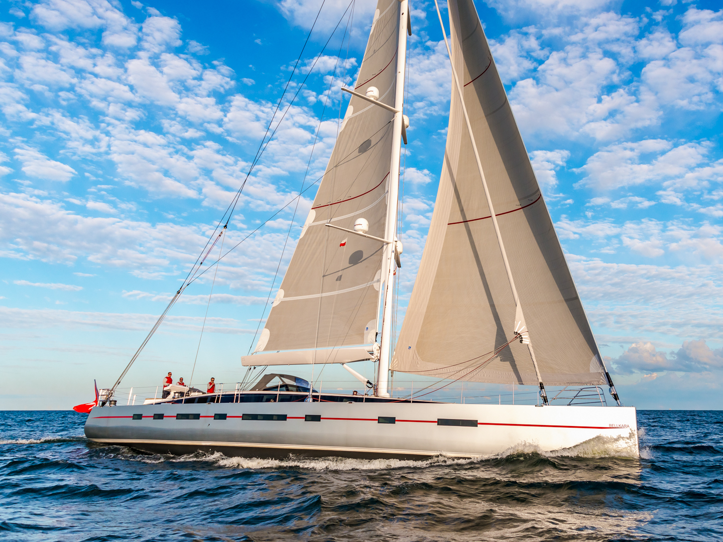 Sail boat — photo 1