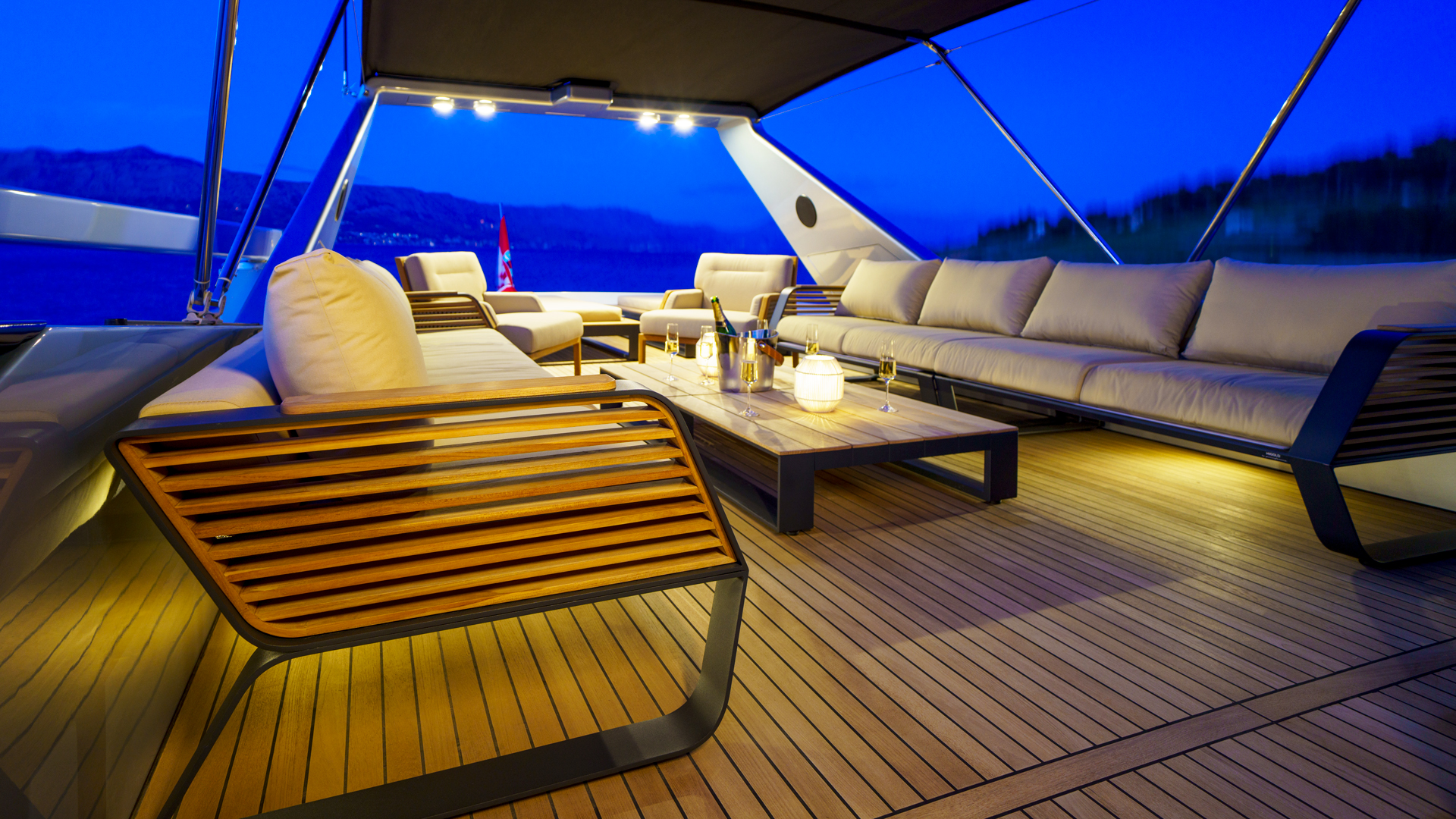 Motoryacht P — photo 29