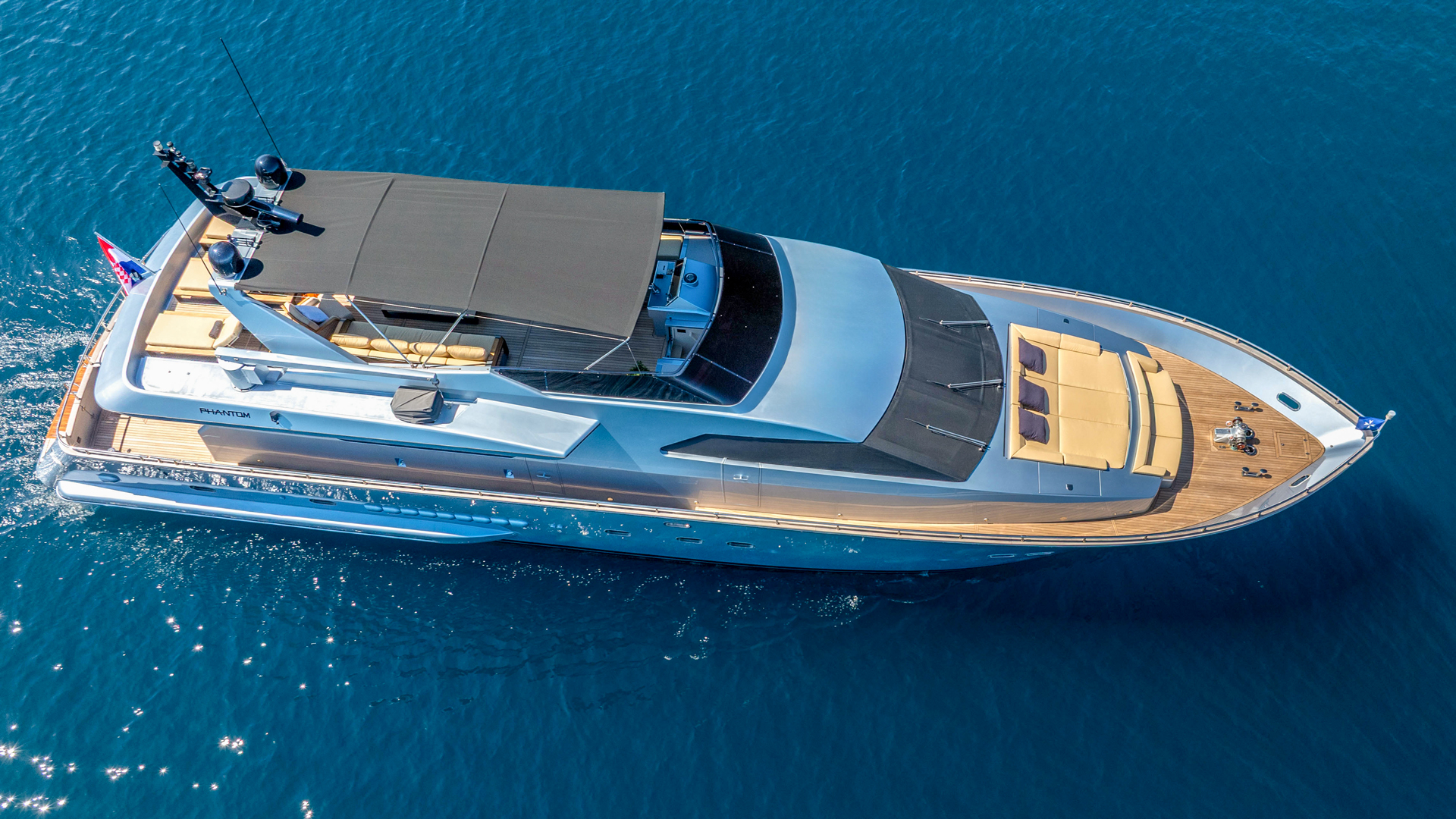 Motoryacht P — photo 28