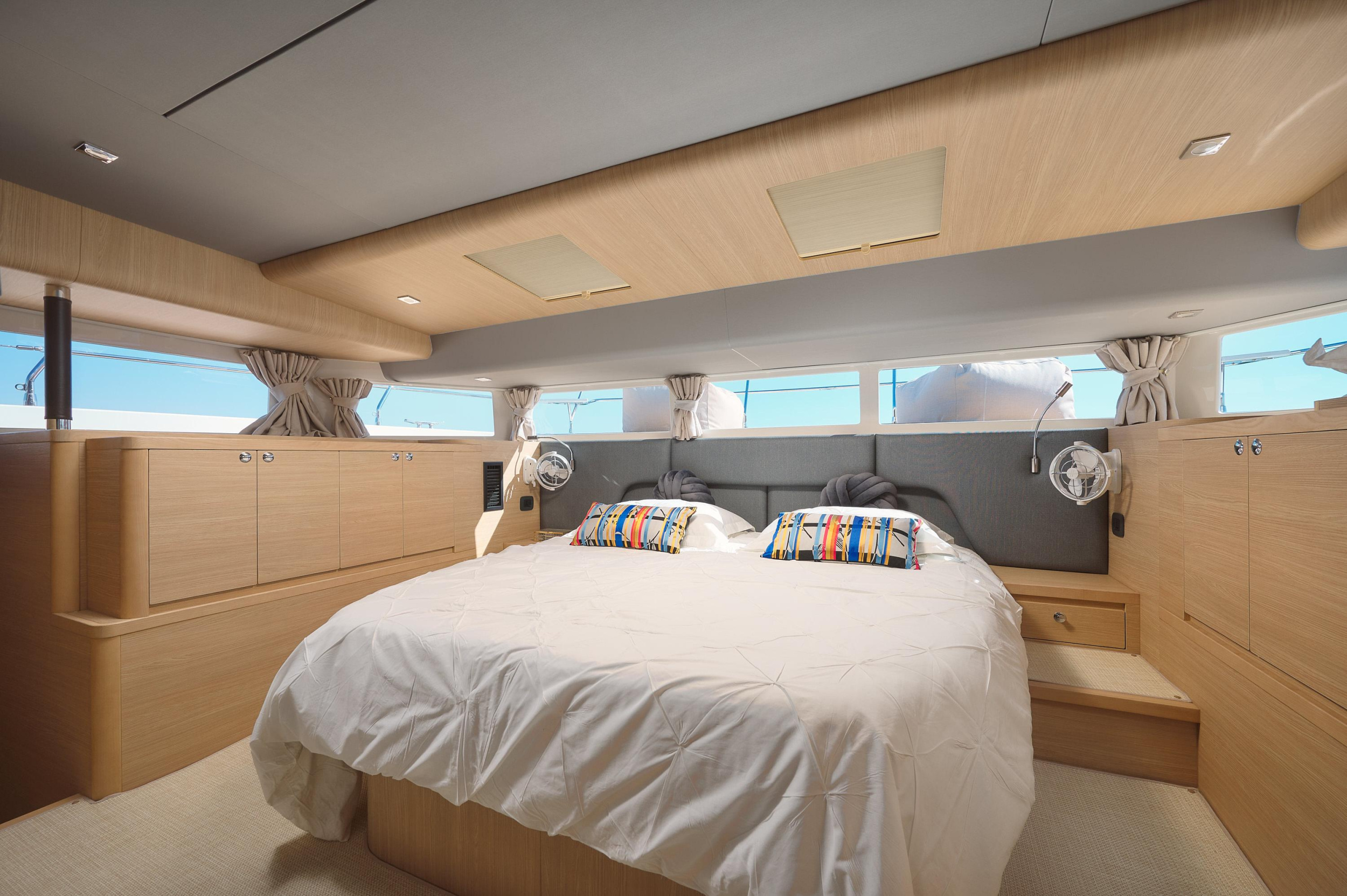 Aquila 54 — photo 11
