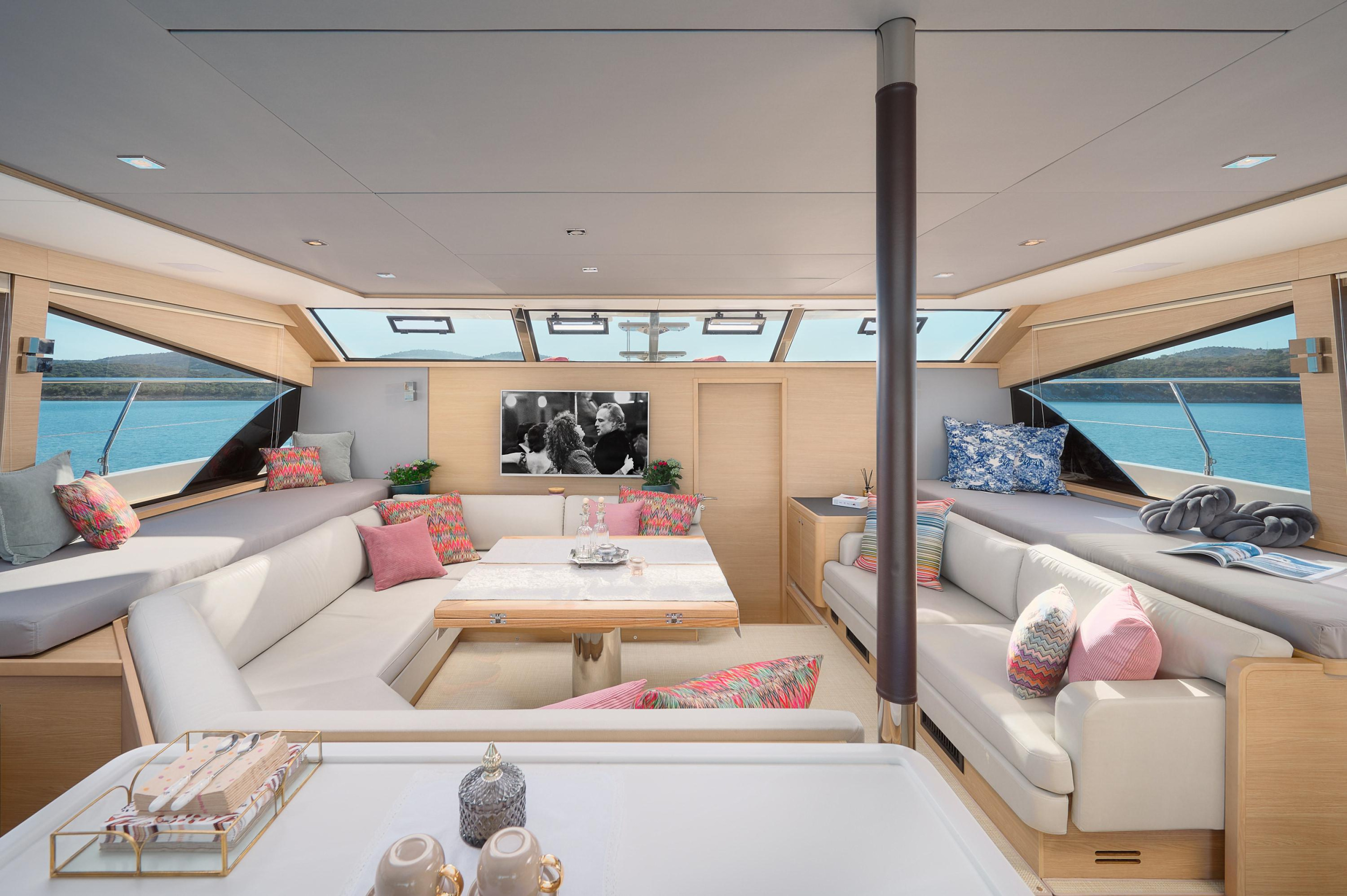 Aquila 54 — photo 9