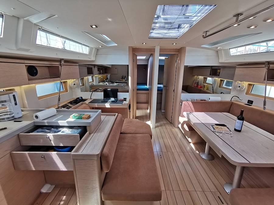 Oceanis 51.1 — photo 2