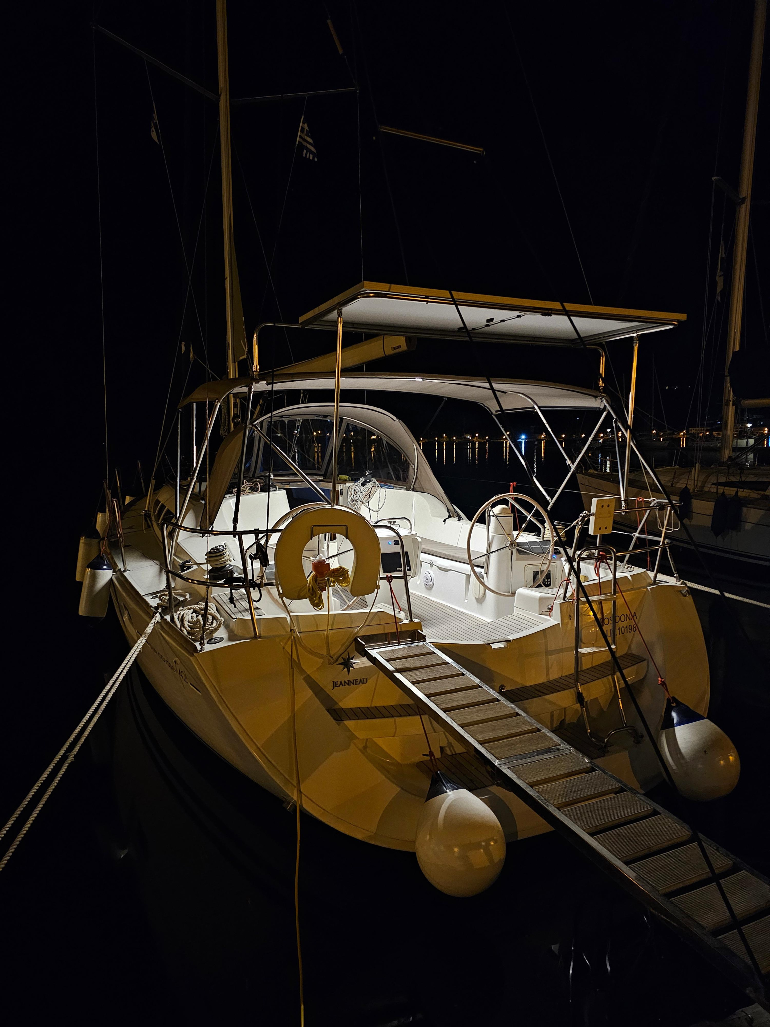 Sun Odyssey 42 i — photo 26